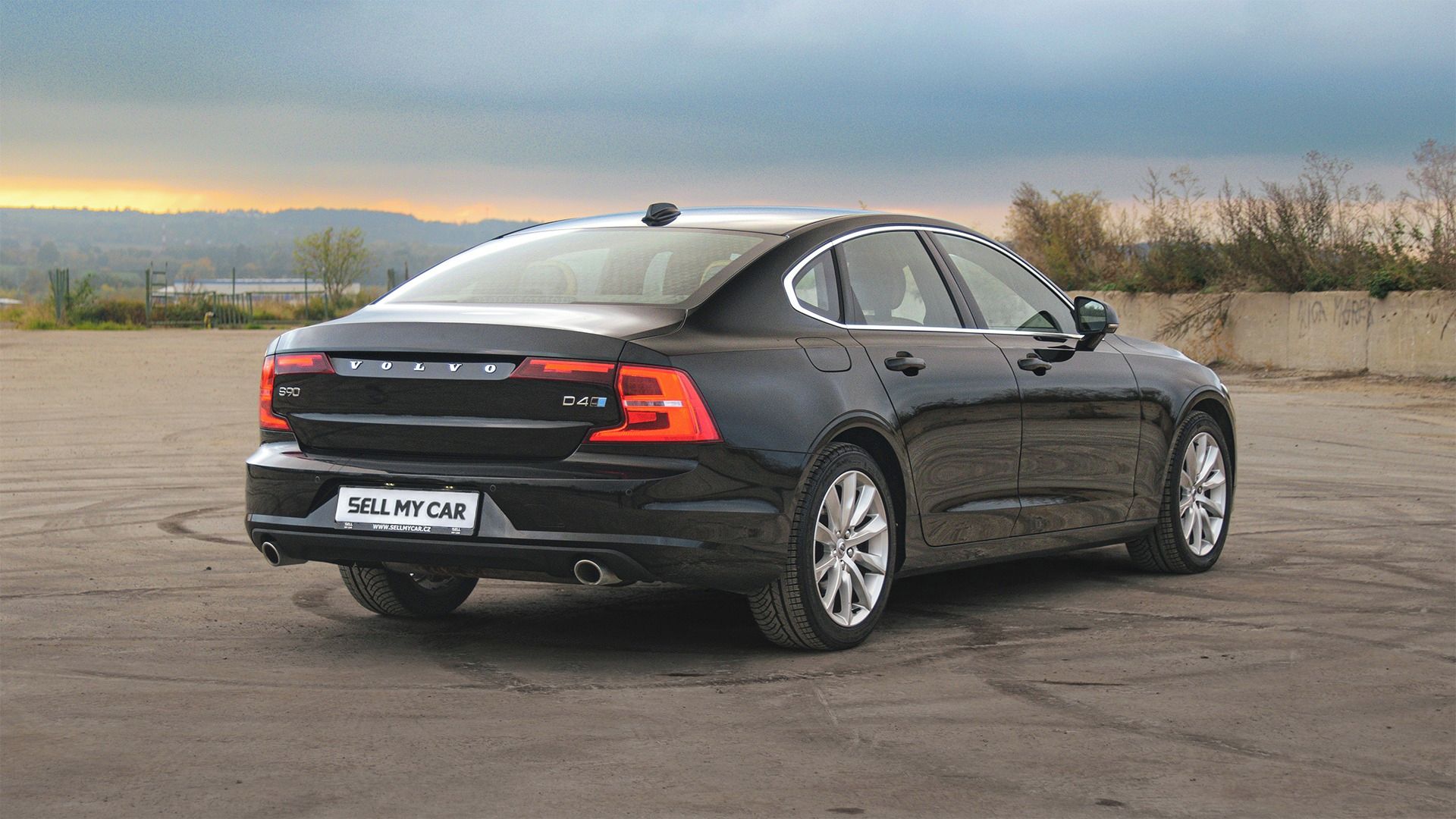Volvo S90, D4 AWD 2,0/140kW ČR 2.Maj - fotka 5