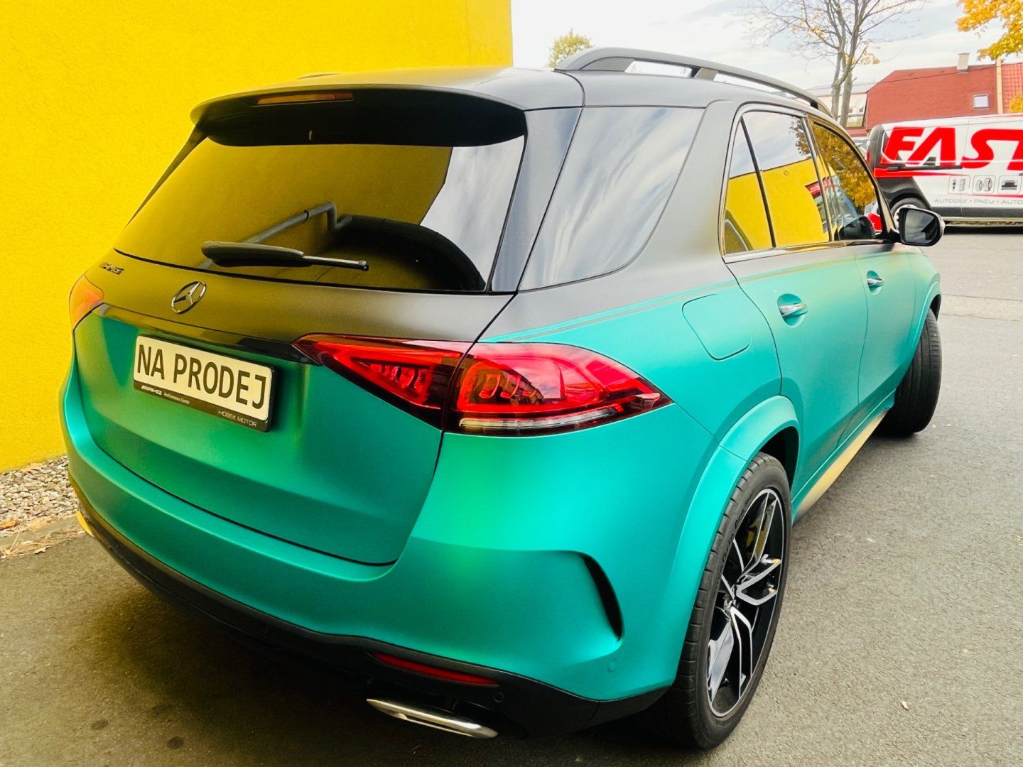 Mercedes-Benz GLE, GLE 450 4MATIC AMG LINE BENZÍN - fotka 6