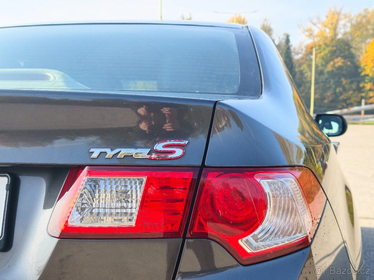 Honda Accord - fotka 4