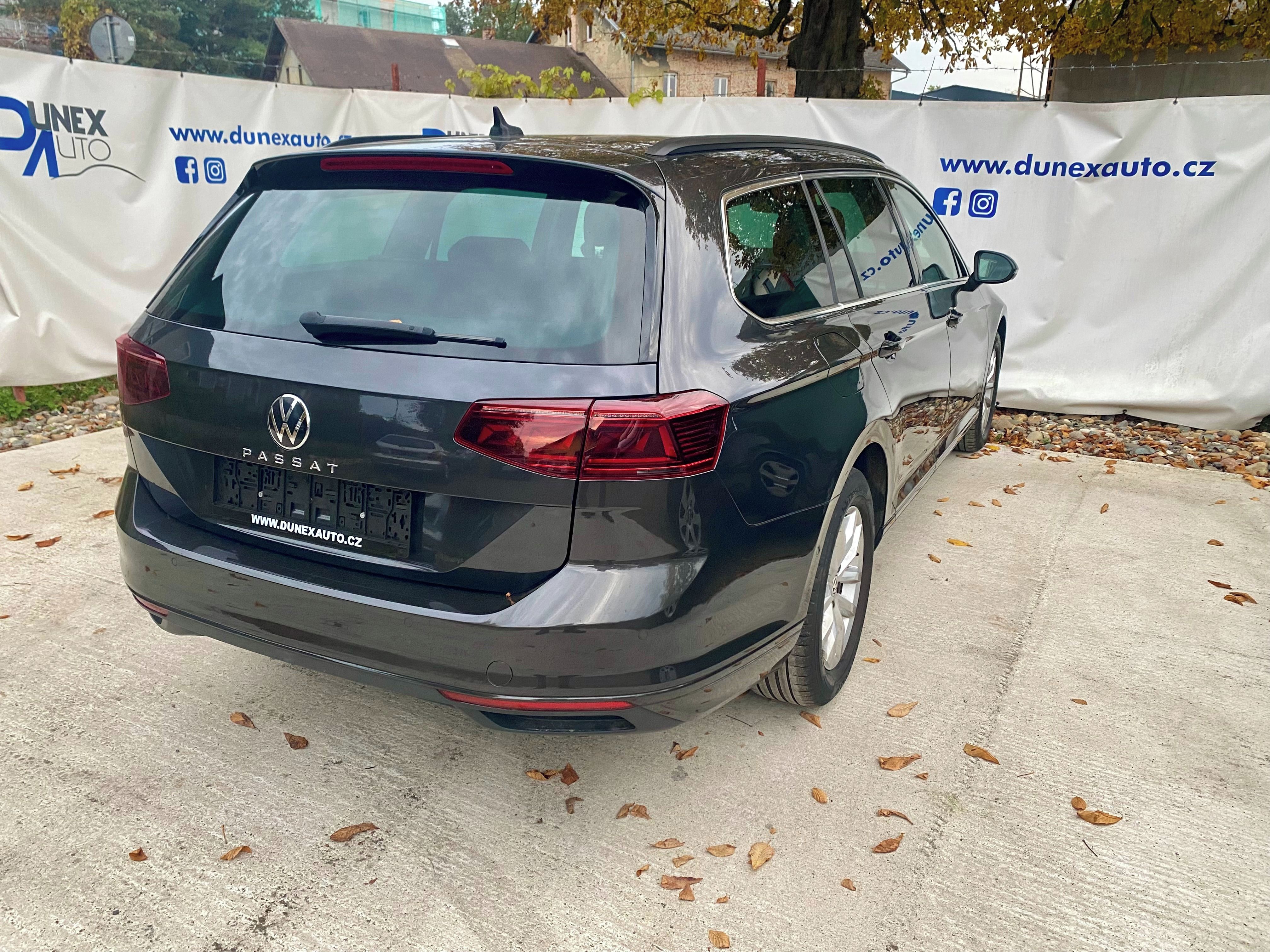 Volkswagen Passat, 2.0 TDI, 110 kW, TOP VÝBAVA - fotka 4