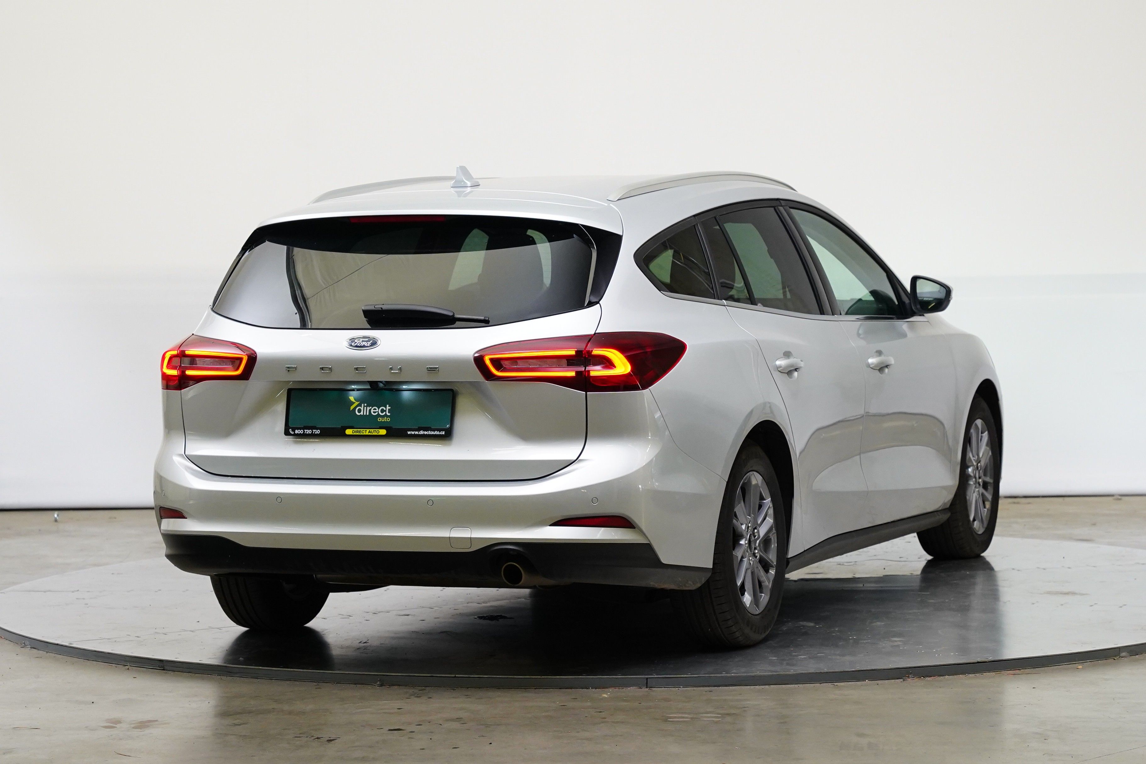 Ford Focus, 1.0 EcoBoost 114 kW Titanium - fotka 2