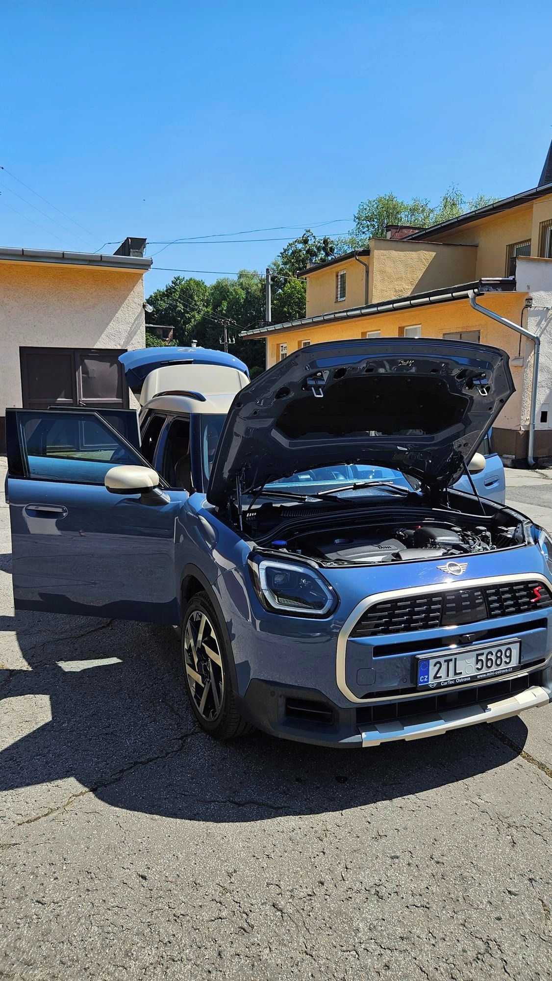 Mini Countryman - fotka 3