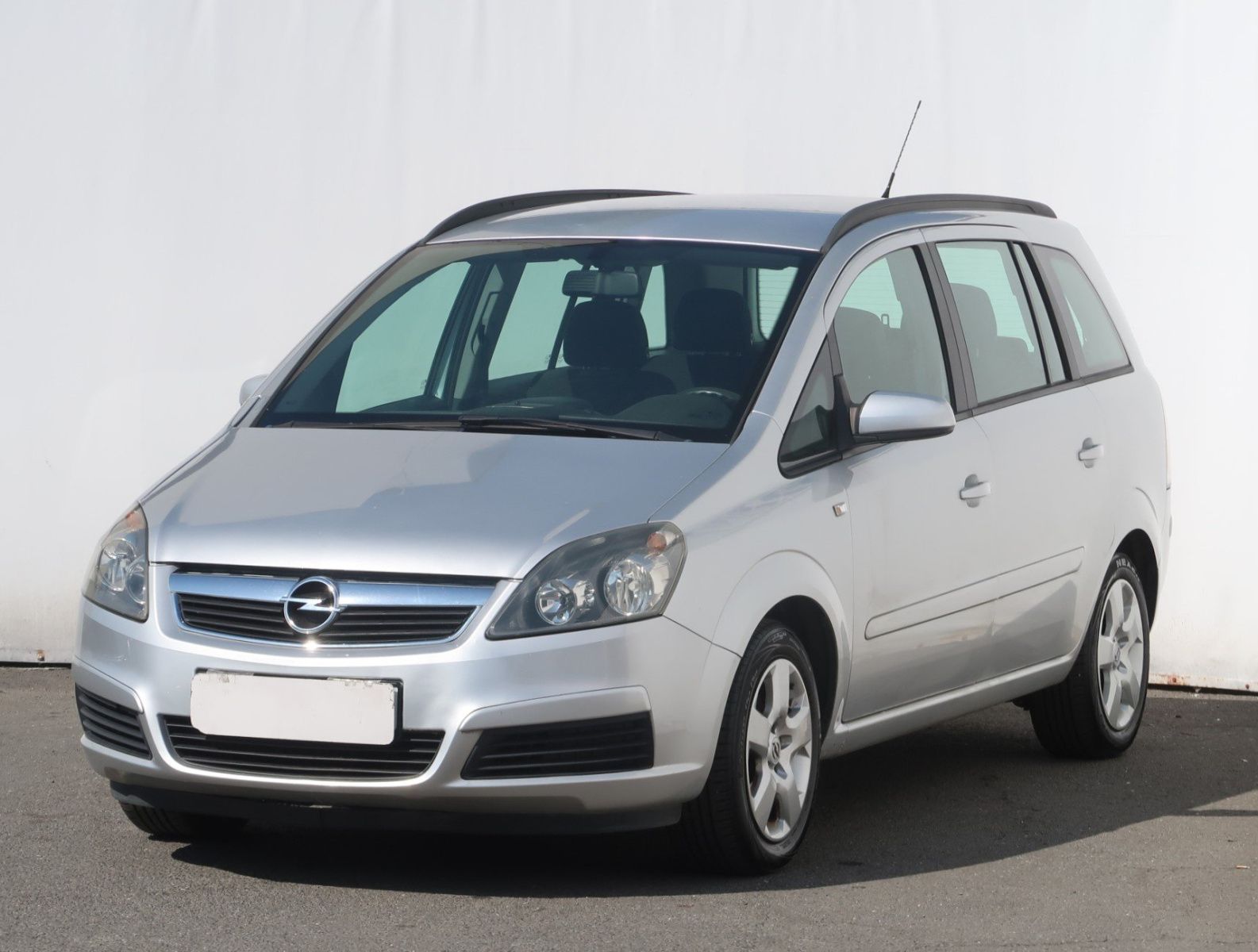 Opel Zafira - fotka 3