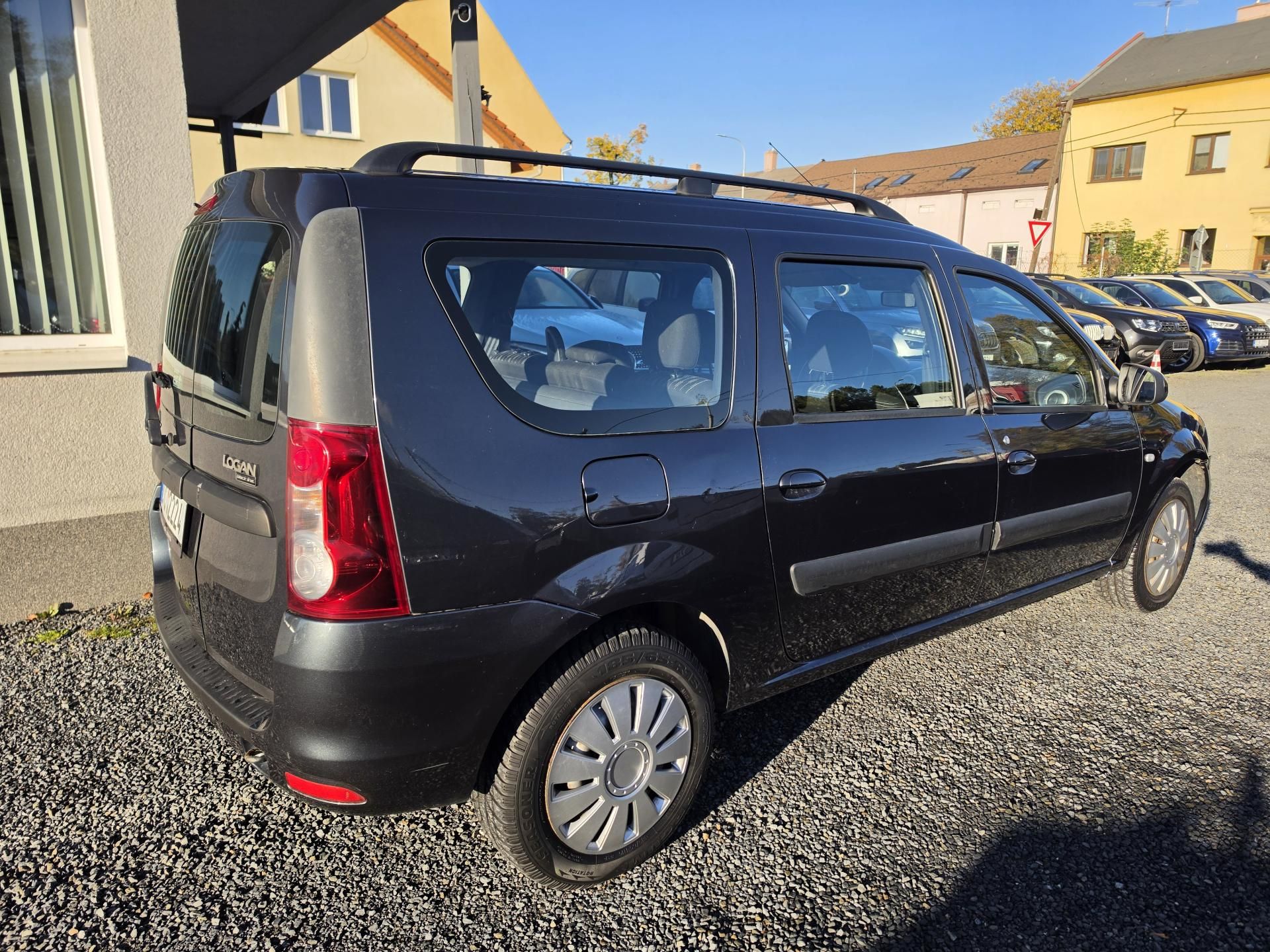 Dacia Logan, 1.6 i 62kw Klimatizace - fotka 4