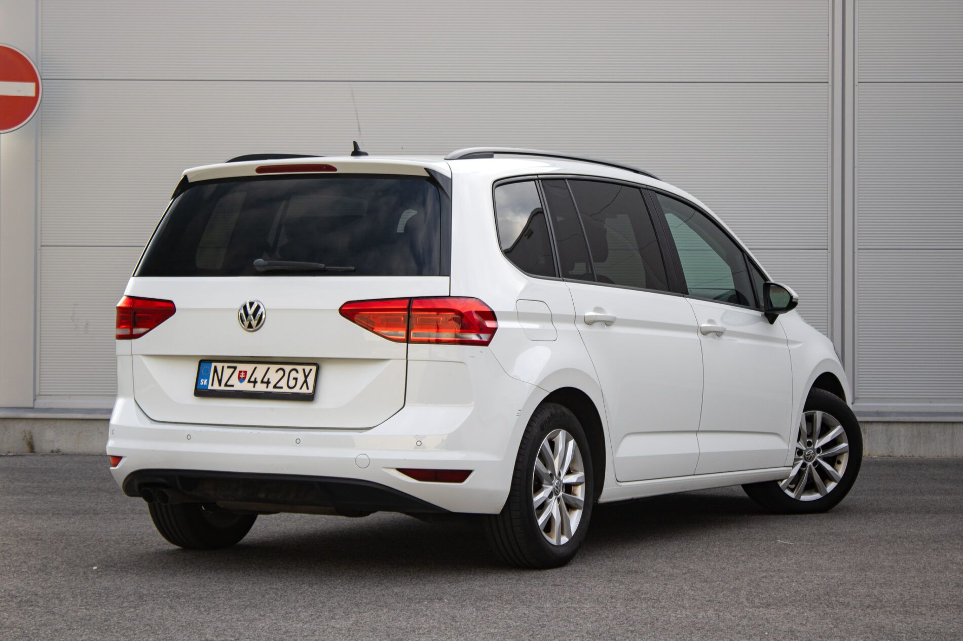 Volkswagen Touran - fotka 5