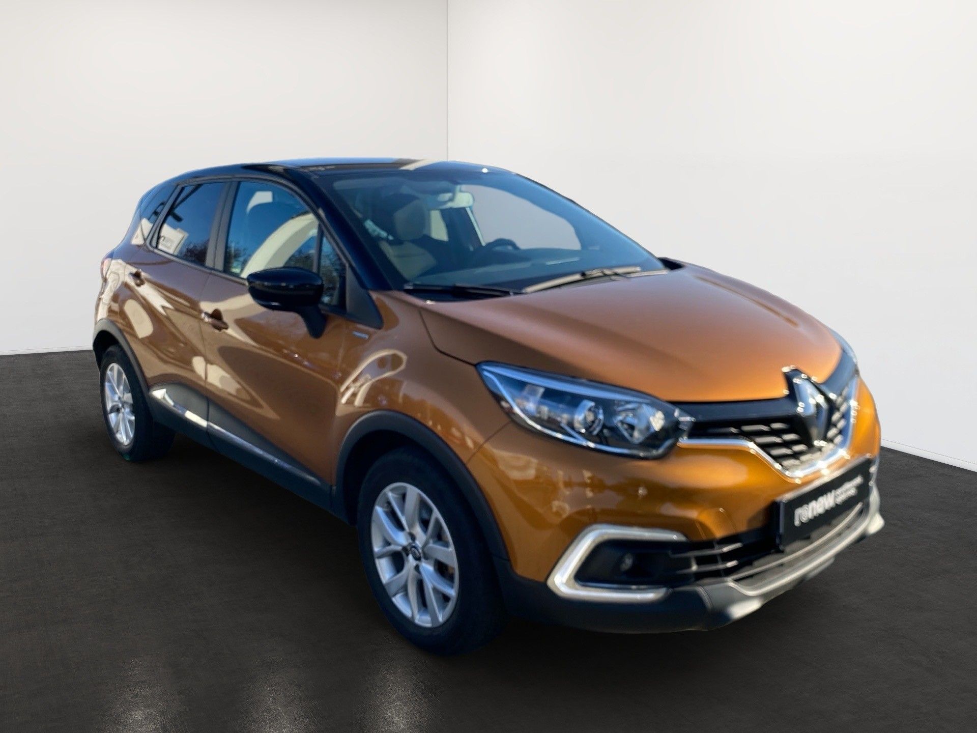Renault Captur, Limited TCe 130 - fotka 3