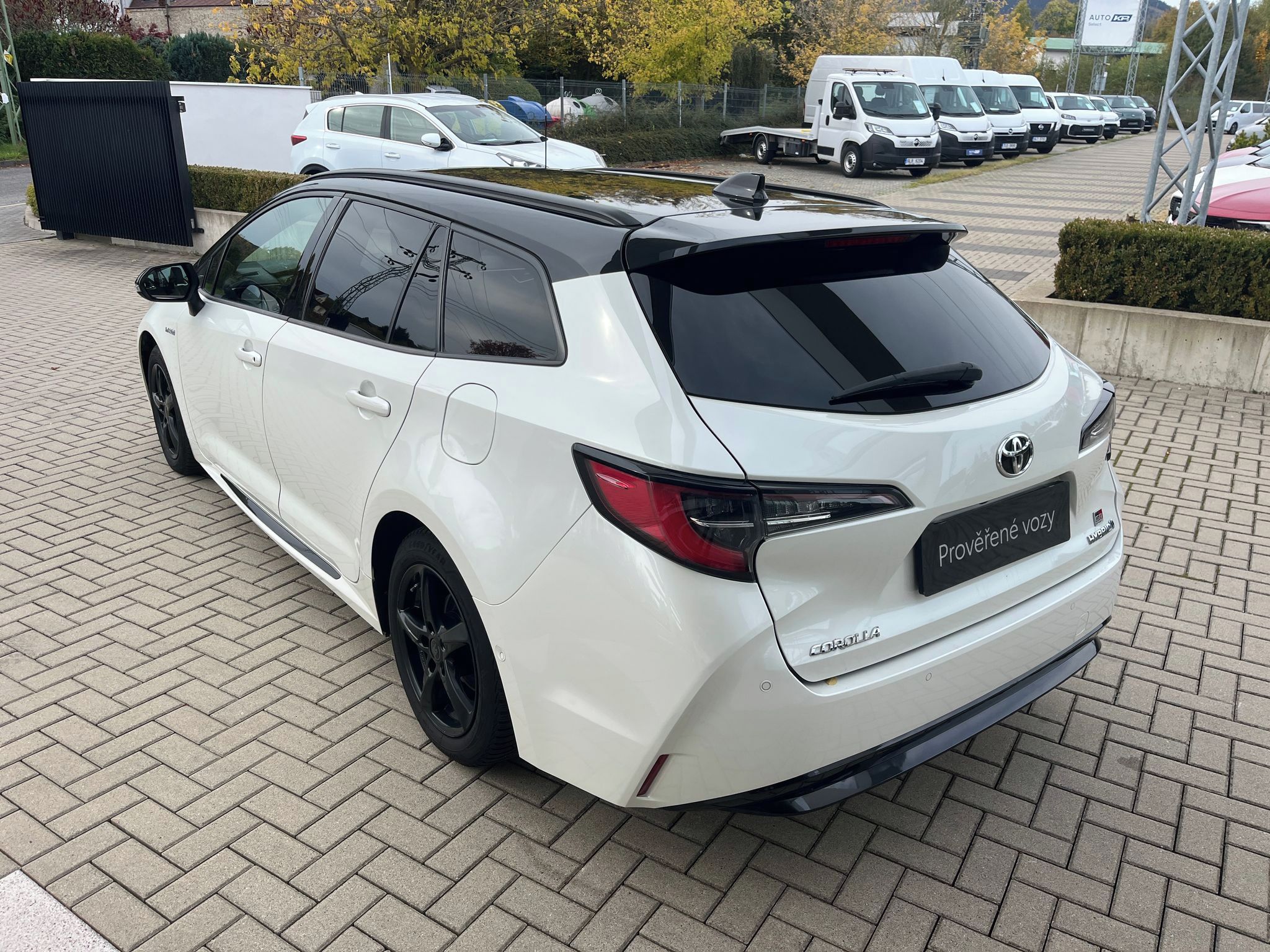 Toyota Corolla, 1.8 Hybrid e-CVT GR Sport TS - fotka 4