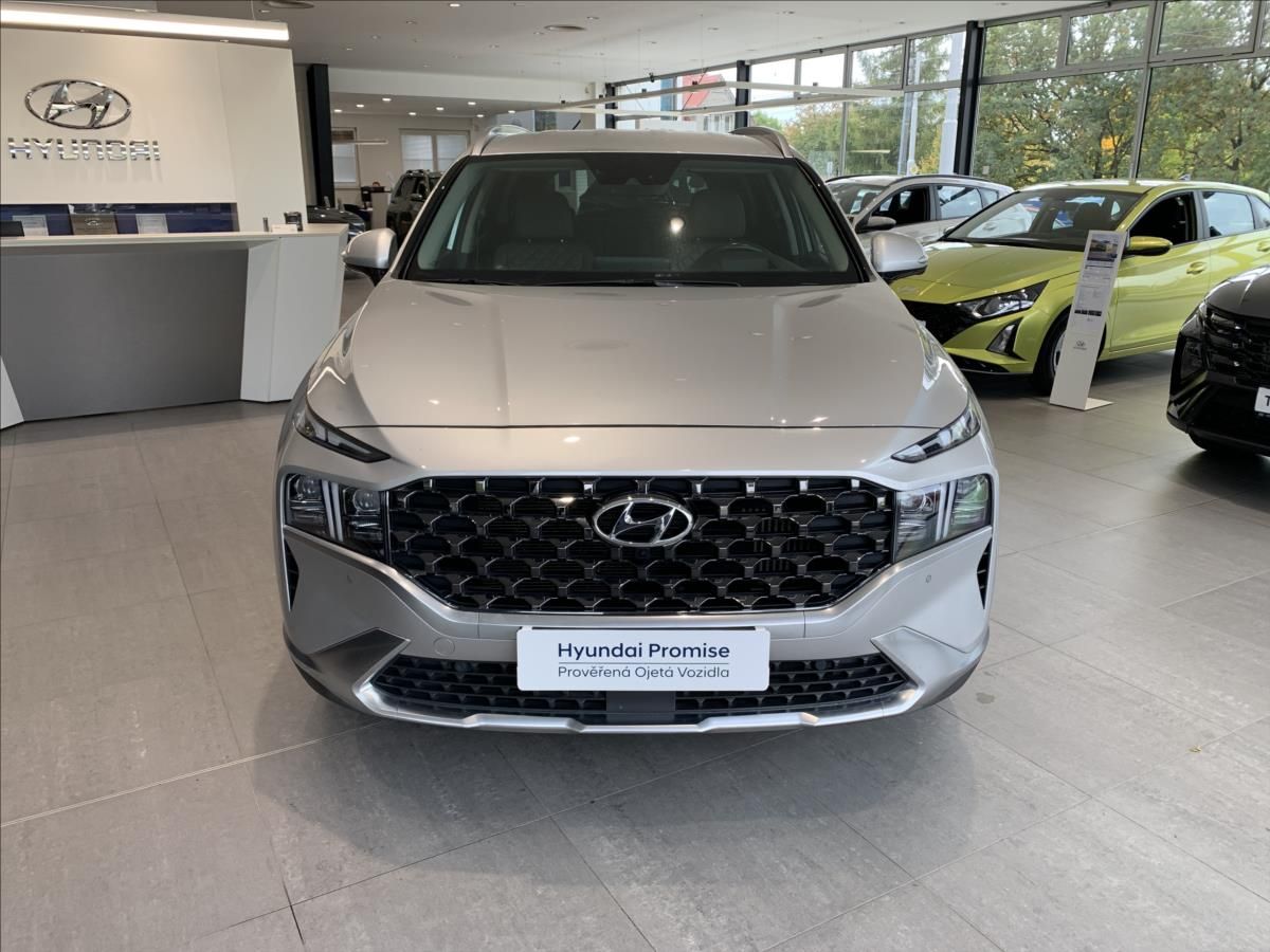 Hyundai Santa Fe, 1,6 TGDI HEV 6AT Style Premium - fotka 2