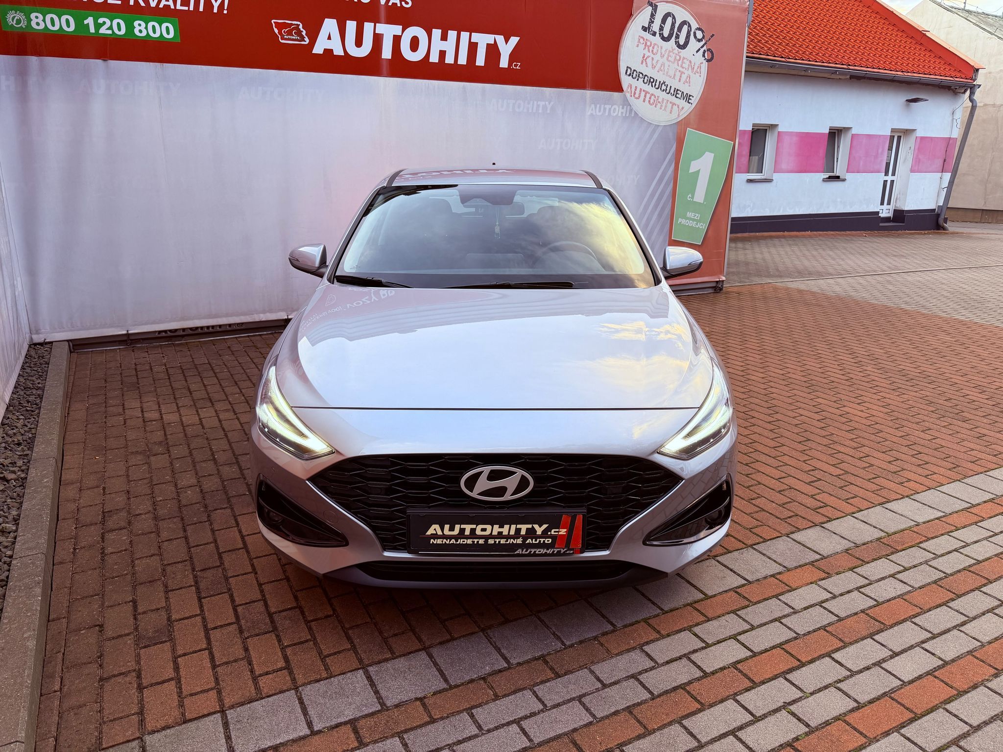 Hyundai i30, 1.5 CVVT Comfort, ČR, Záruka - fotka 2