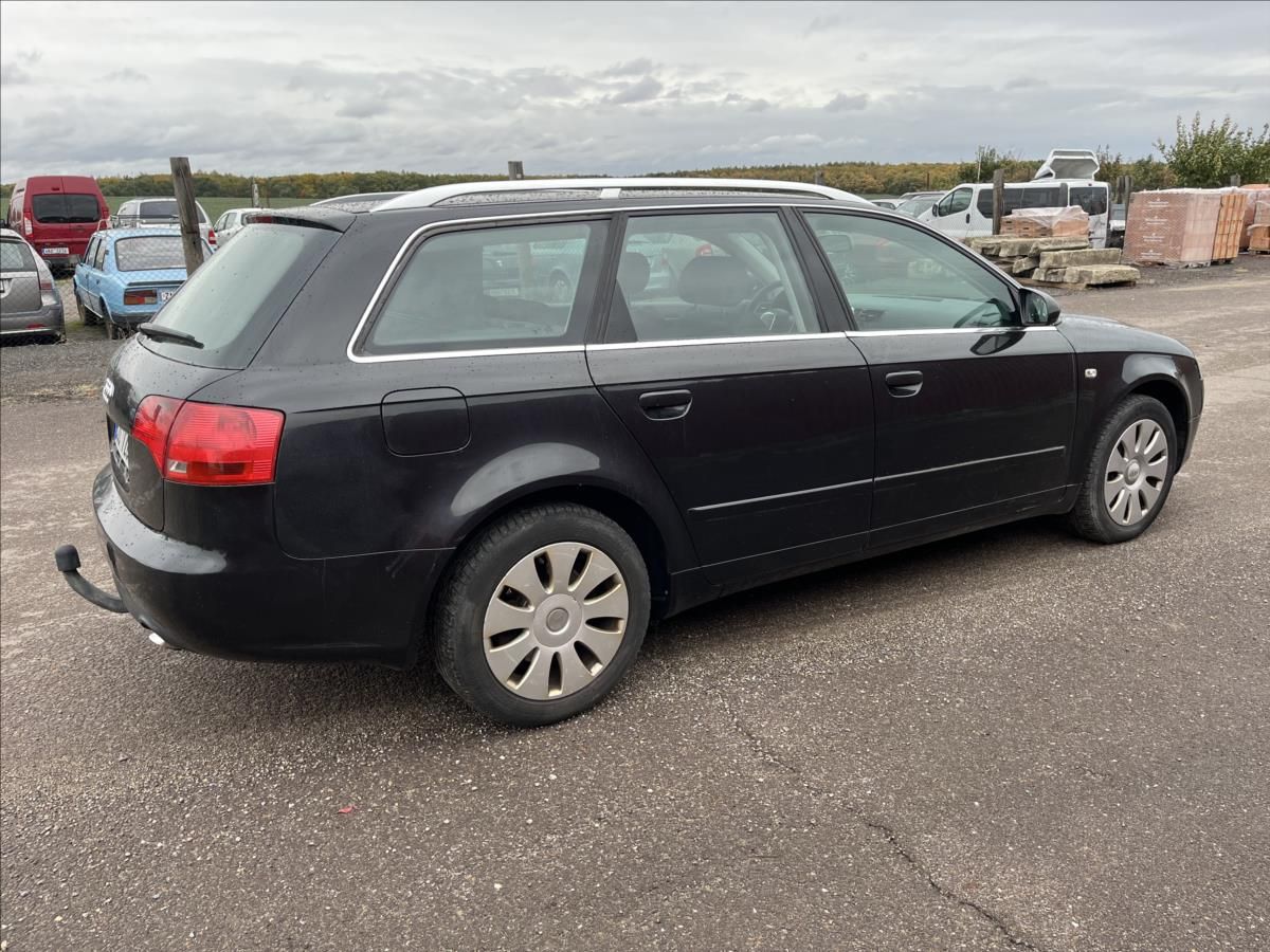 Audi A4 Avant, 3,0 TDi 150KW 4x4 AUTOMA - fotka 5