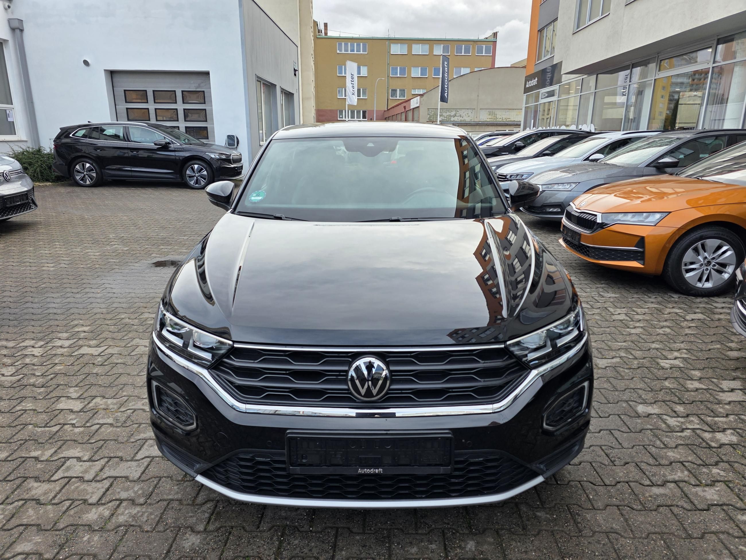 Volkswagen T-Roc, 1.5 TSI 110kW / Webasto - fotka 3