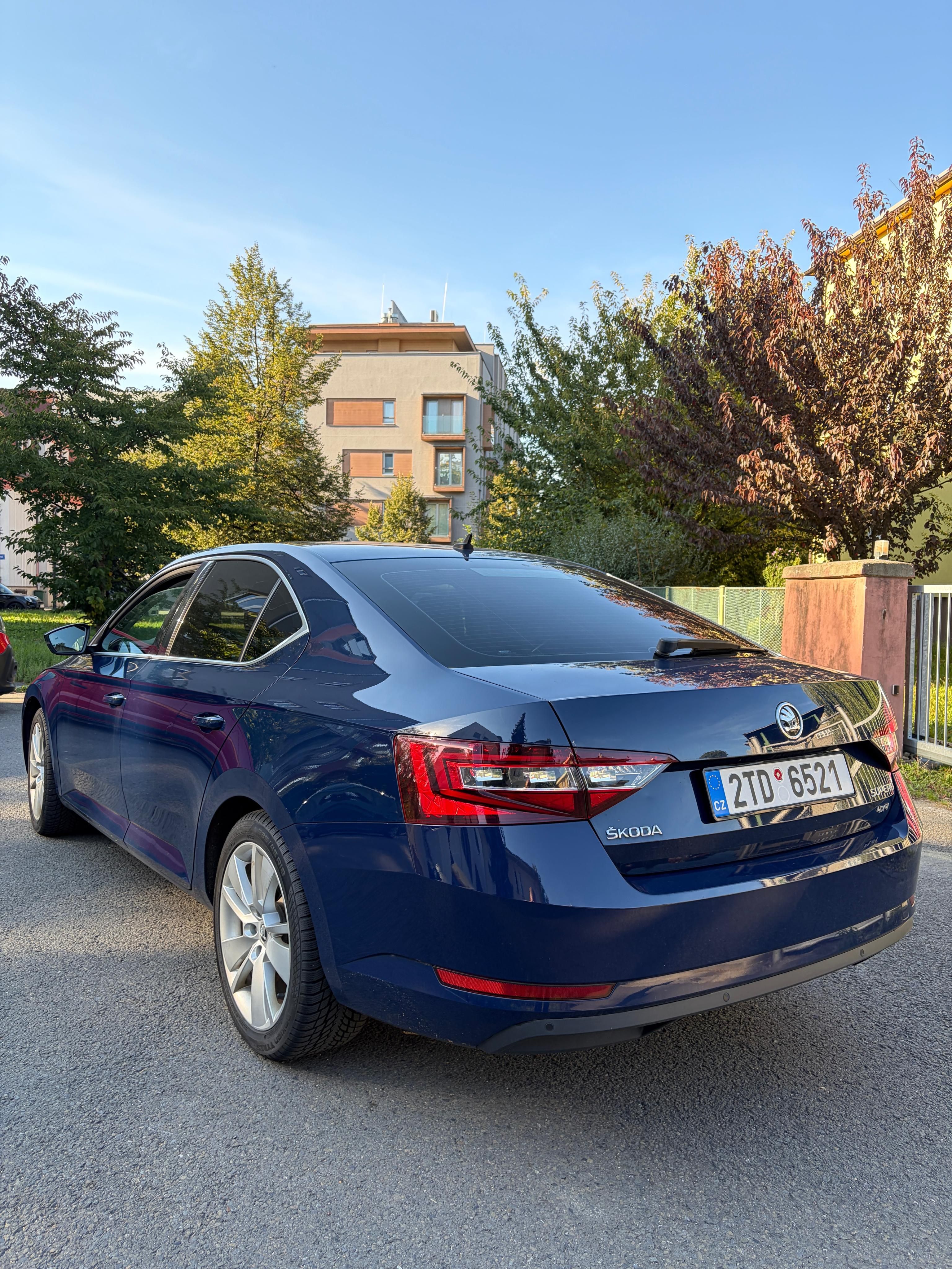 Škoda Superb, Škoda Superb Style Plus 2.0TDI - fotka 4