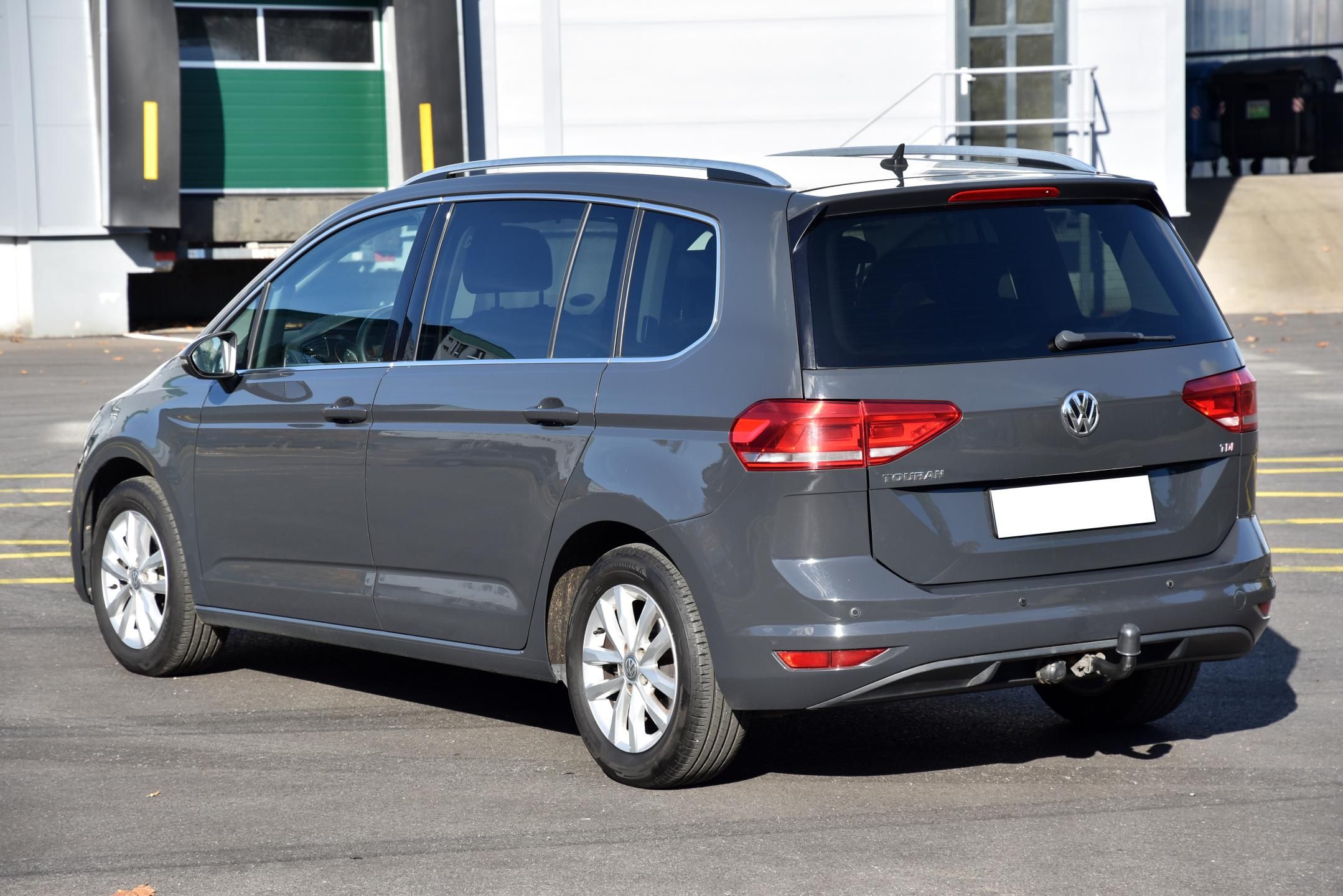 Volkswagen Touran, 1.6 TDi 6st COMFORTLINE,7 MÍST - fotka 4