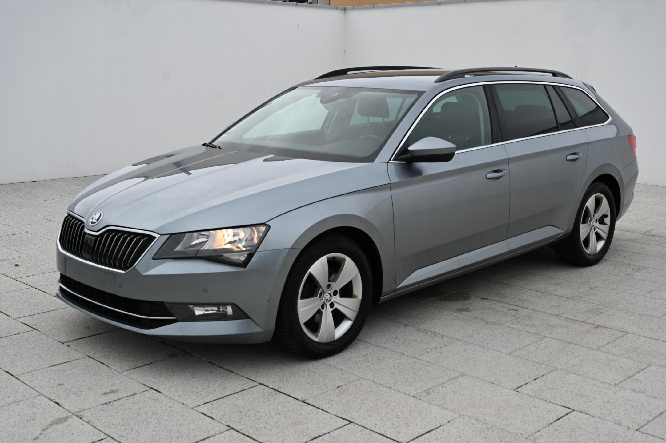 Škoda Superb, 2.0TDI 110KW DSG 7/18