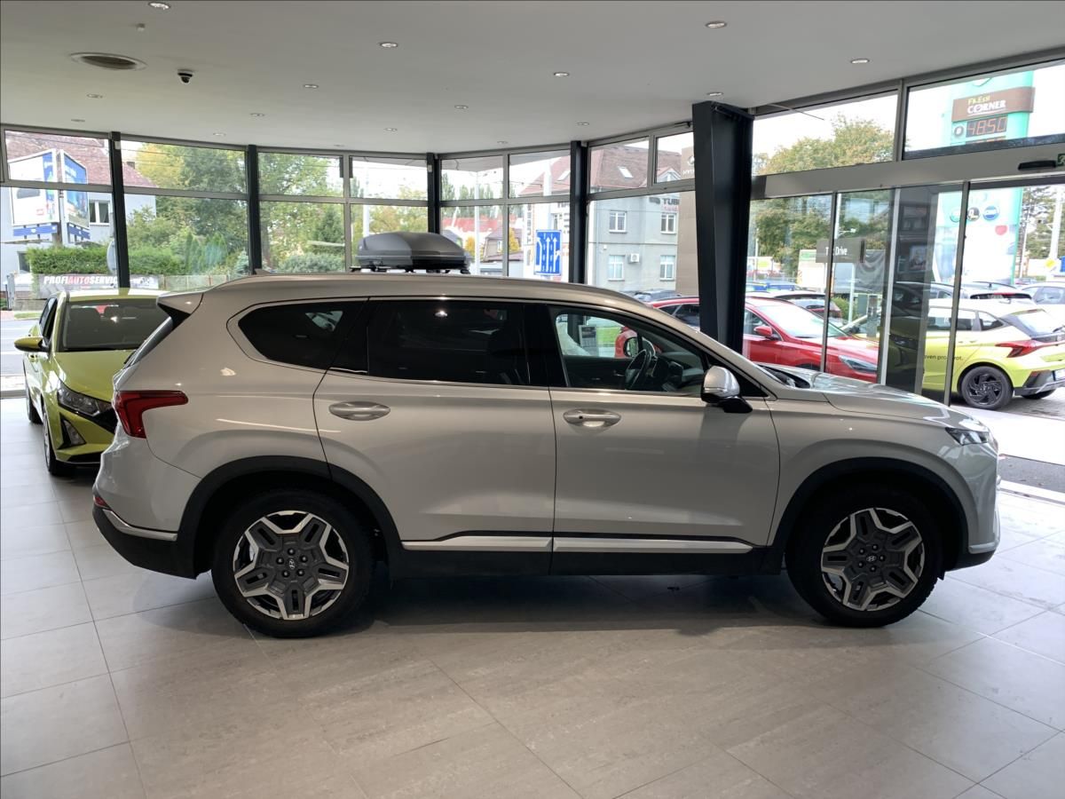 Hyundai Santa Fe, 1,6 TGDI HEV 6AT Style Premium - fotka 4
