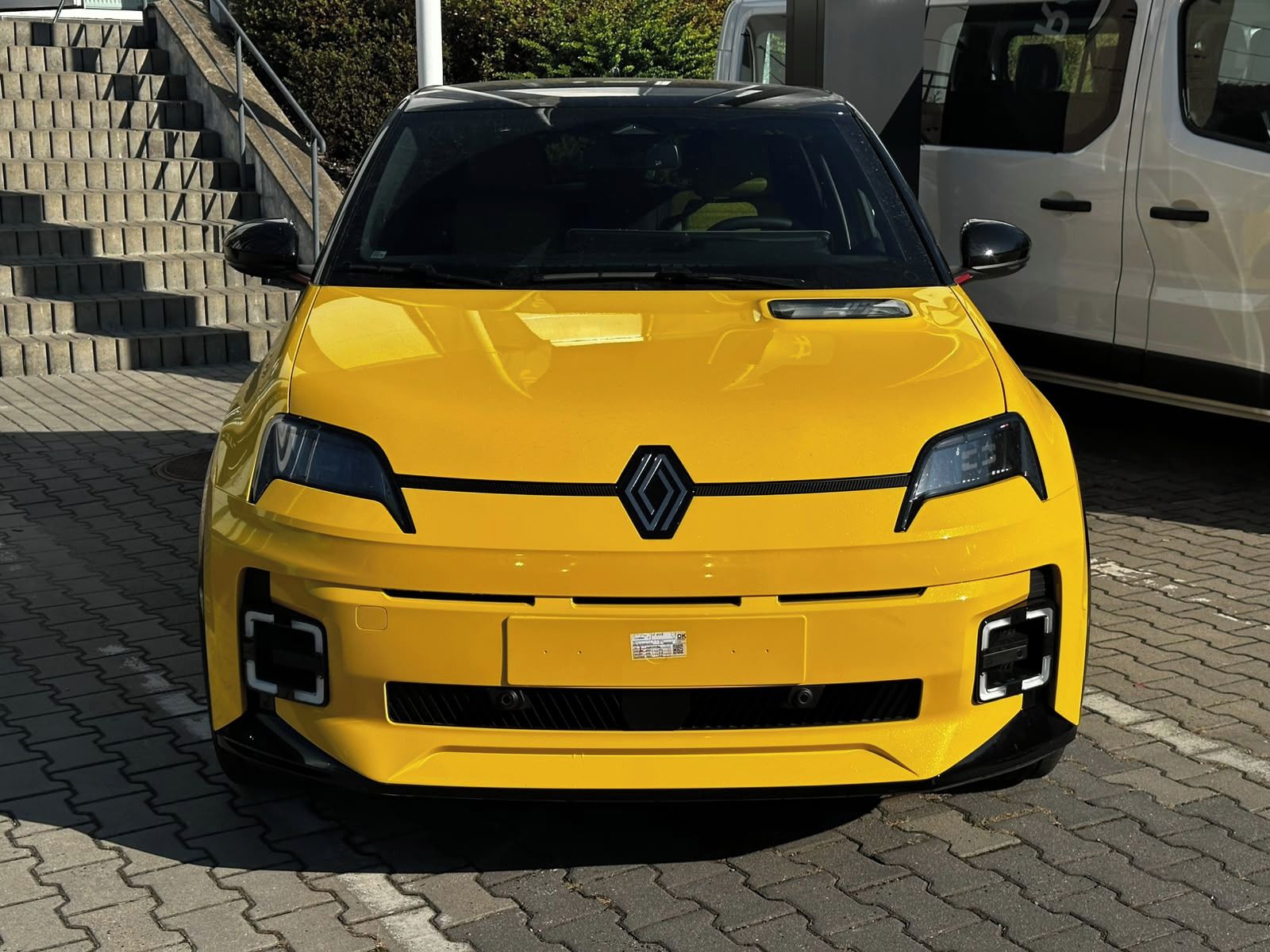 Renault R5, Iconic cinq 150 - fotka 5