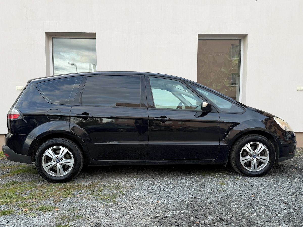 Ford S-MAX, 2.0 TDCI 96kW automat - fotka 6