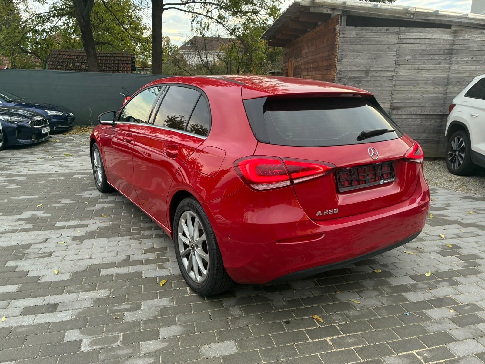 Mercedes-Benz Třídy A, 220 140KW,SPORT,LED,DPH,AUTOMA - fotka 4