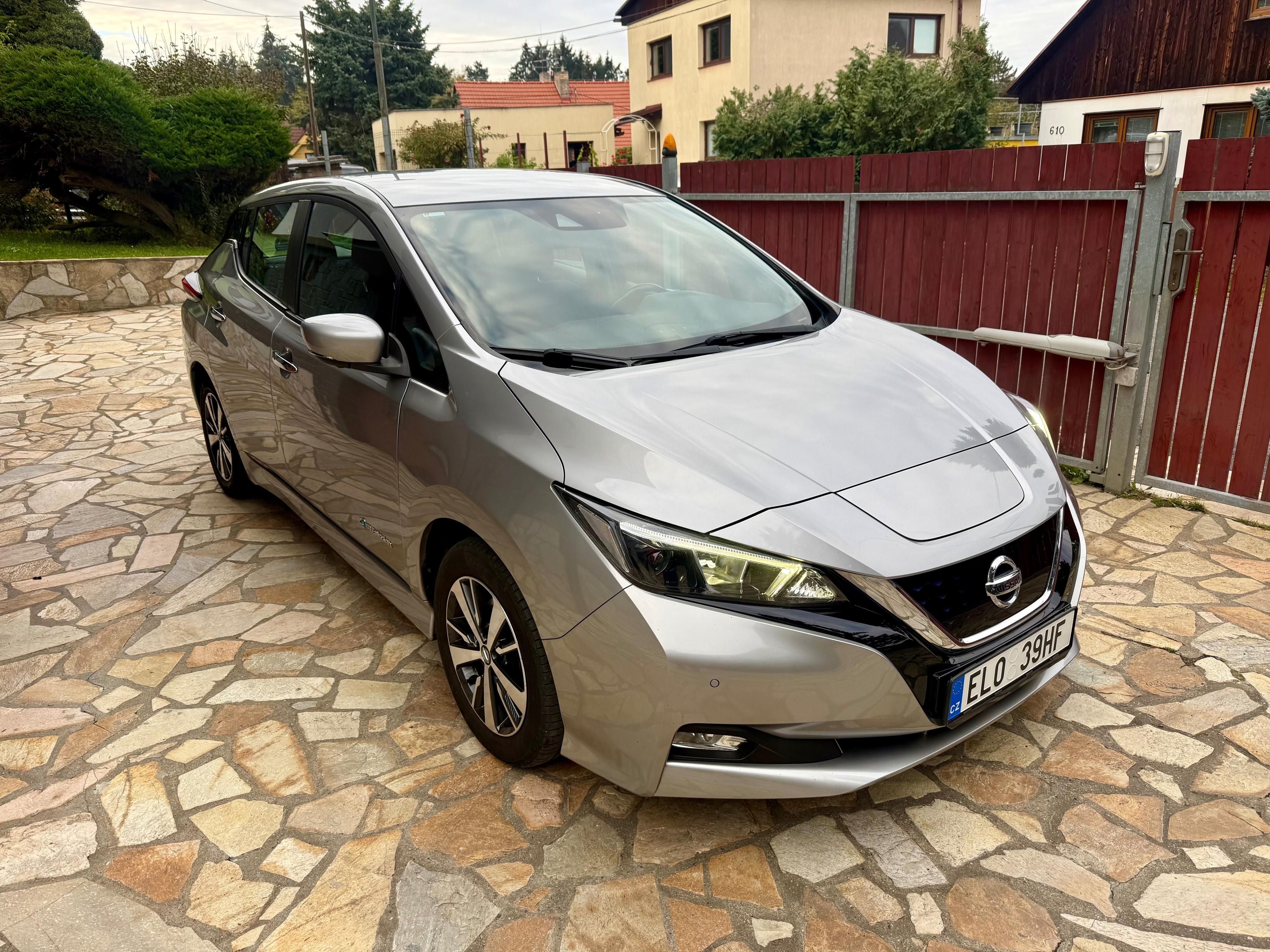 Nissan LEAF, 110KW 40AH N-CONECTA  TOP STAV - fotka 3