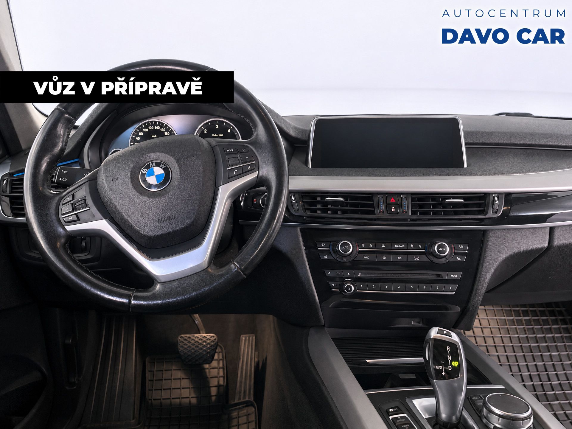BMW X5, 3,0 30d 190kW xDrive CZ DPH - fotka 3