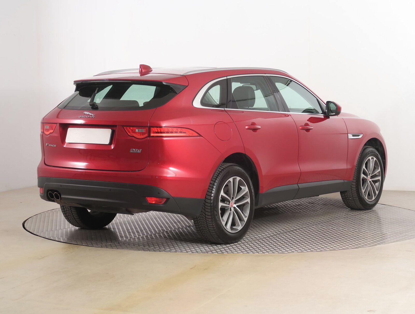 Jaguar F-Pace, 20d AWD, 4X4, Automat - fotka 5