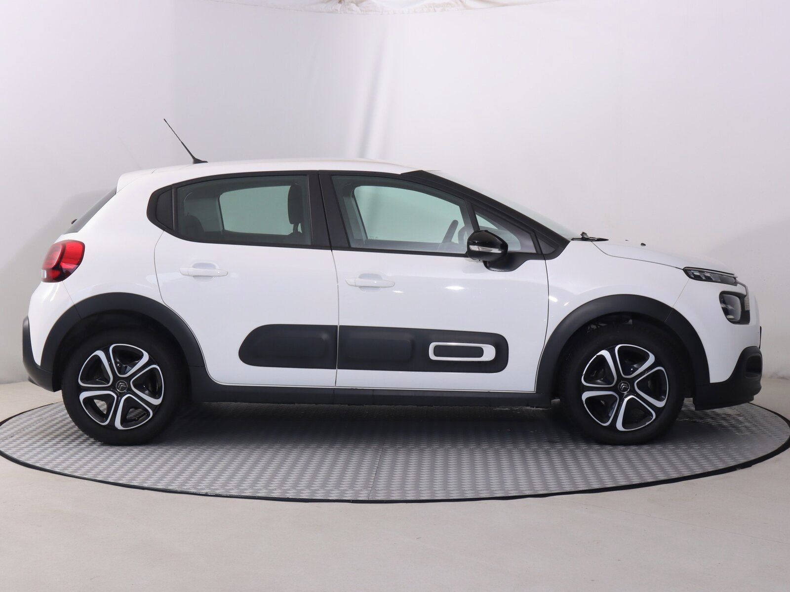Citroën C3, 1.2 PureTech, Feel Pack - fotka 6
