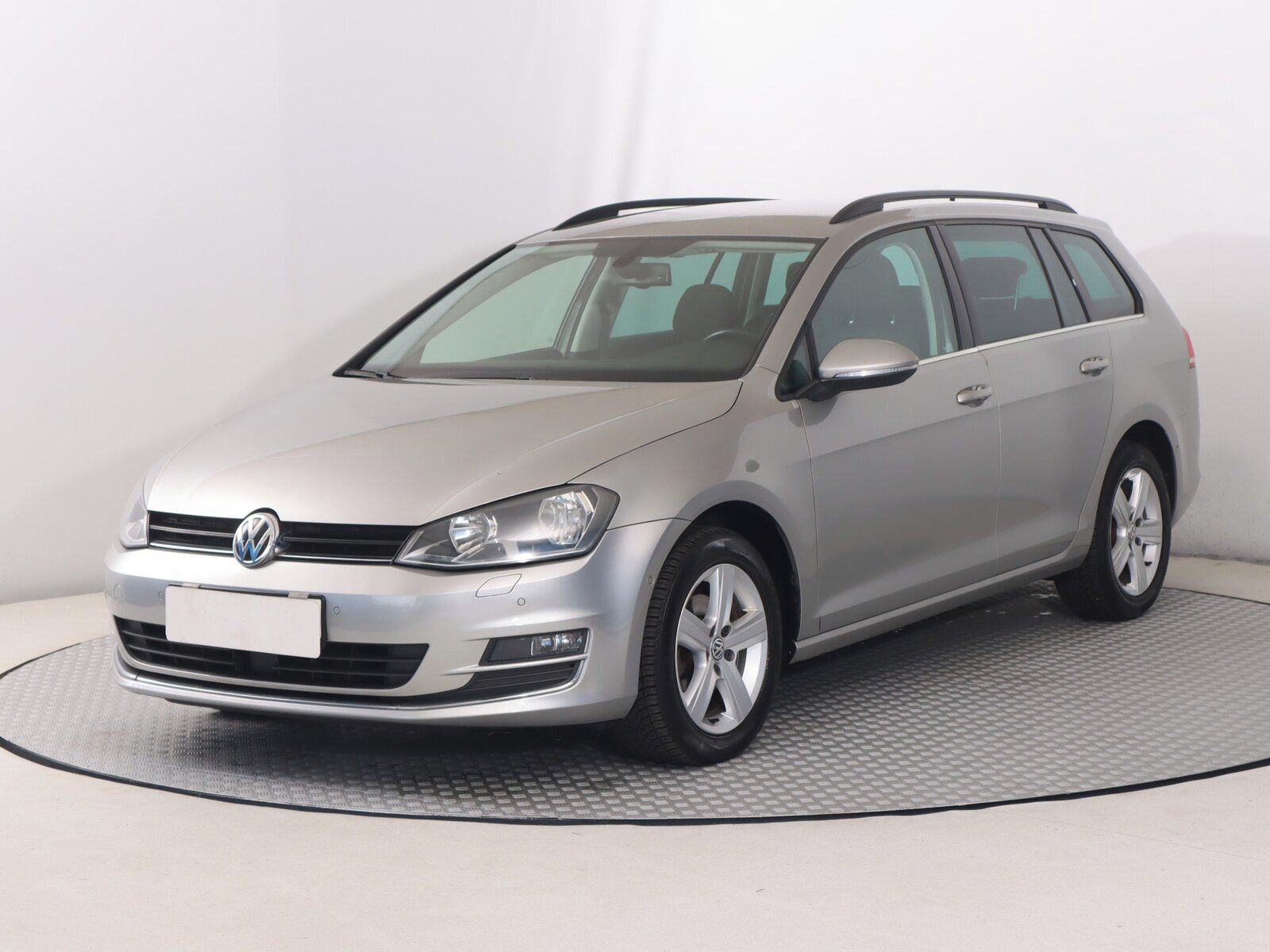 Volkswagen Golf, 1.2 TSI, Comfortline - fotka 2