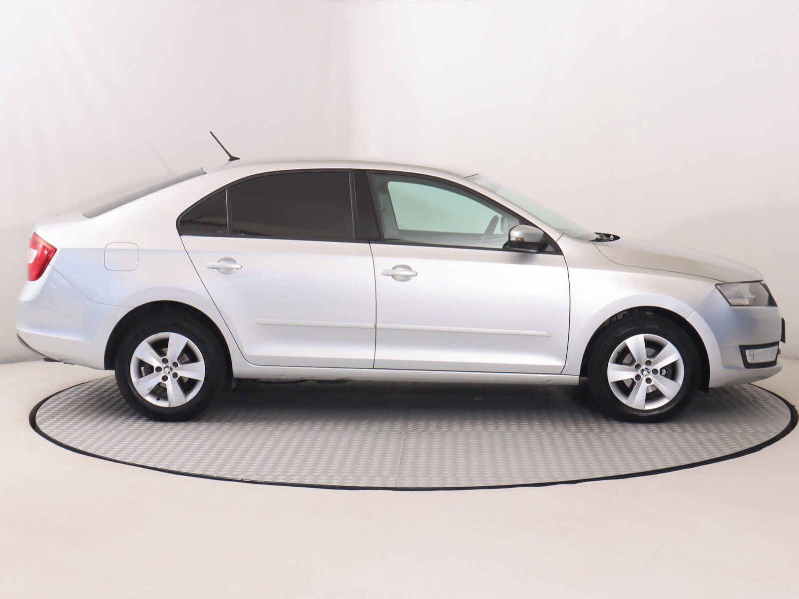 Škoda Rapid, 1.4 TDI, Ambition - fotka 6