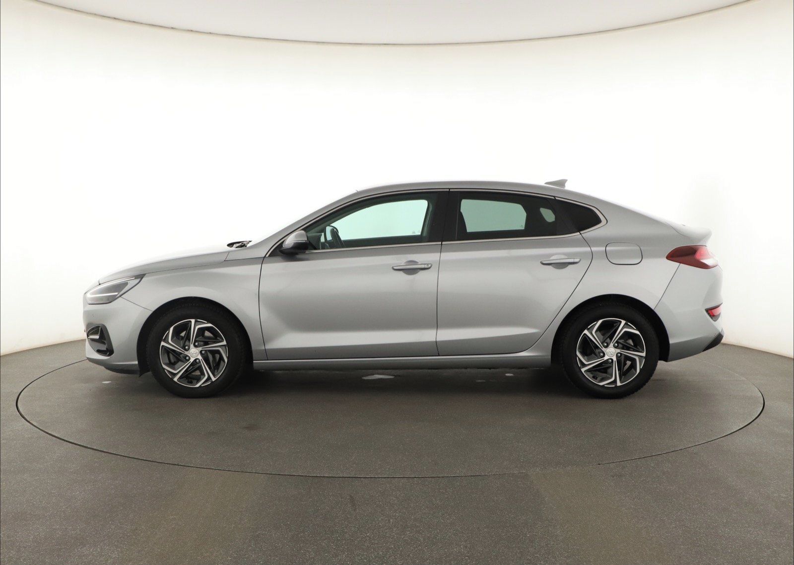 Hyundai i30, 1.0 T-GDI, Family Smart - fotka 3