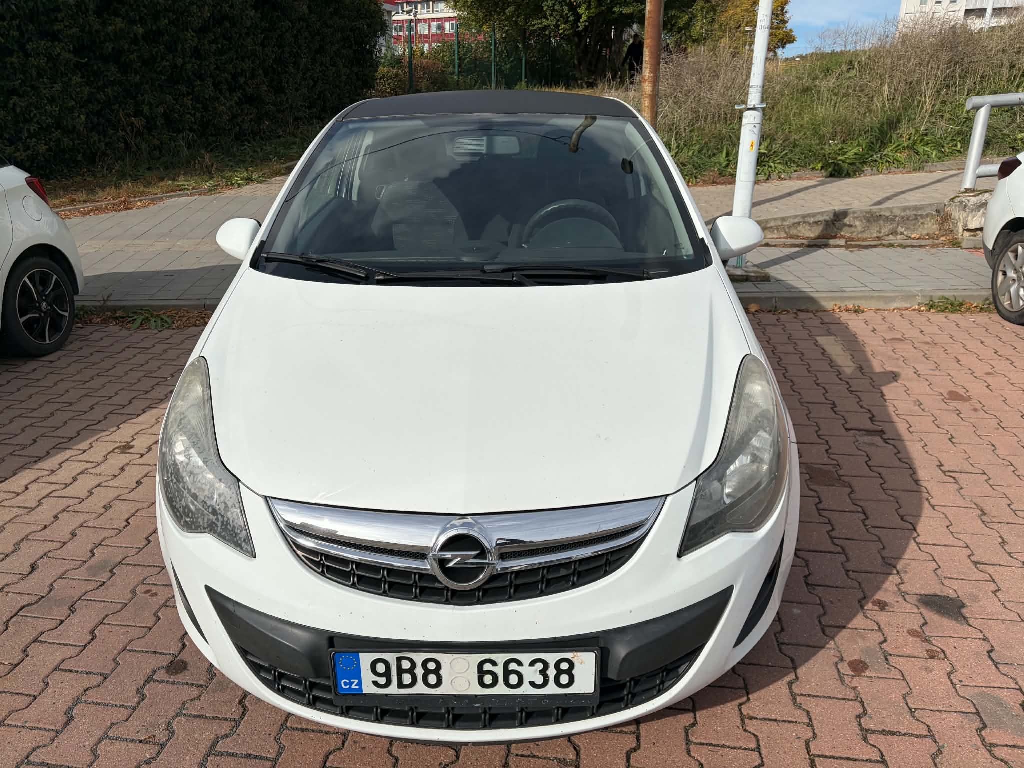 Opel Corsa, 1.2 63 kW, KLIMA, TEMPOMAT - fotka 3