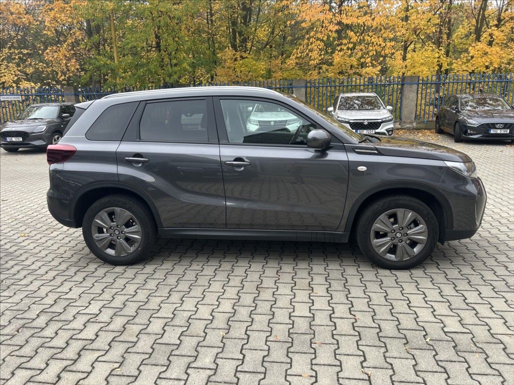 Suzuki Vitara, 1,4 Allgrip, Premium B.Jet - fotka 4