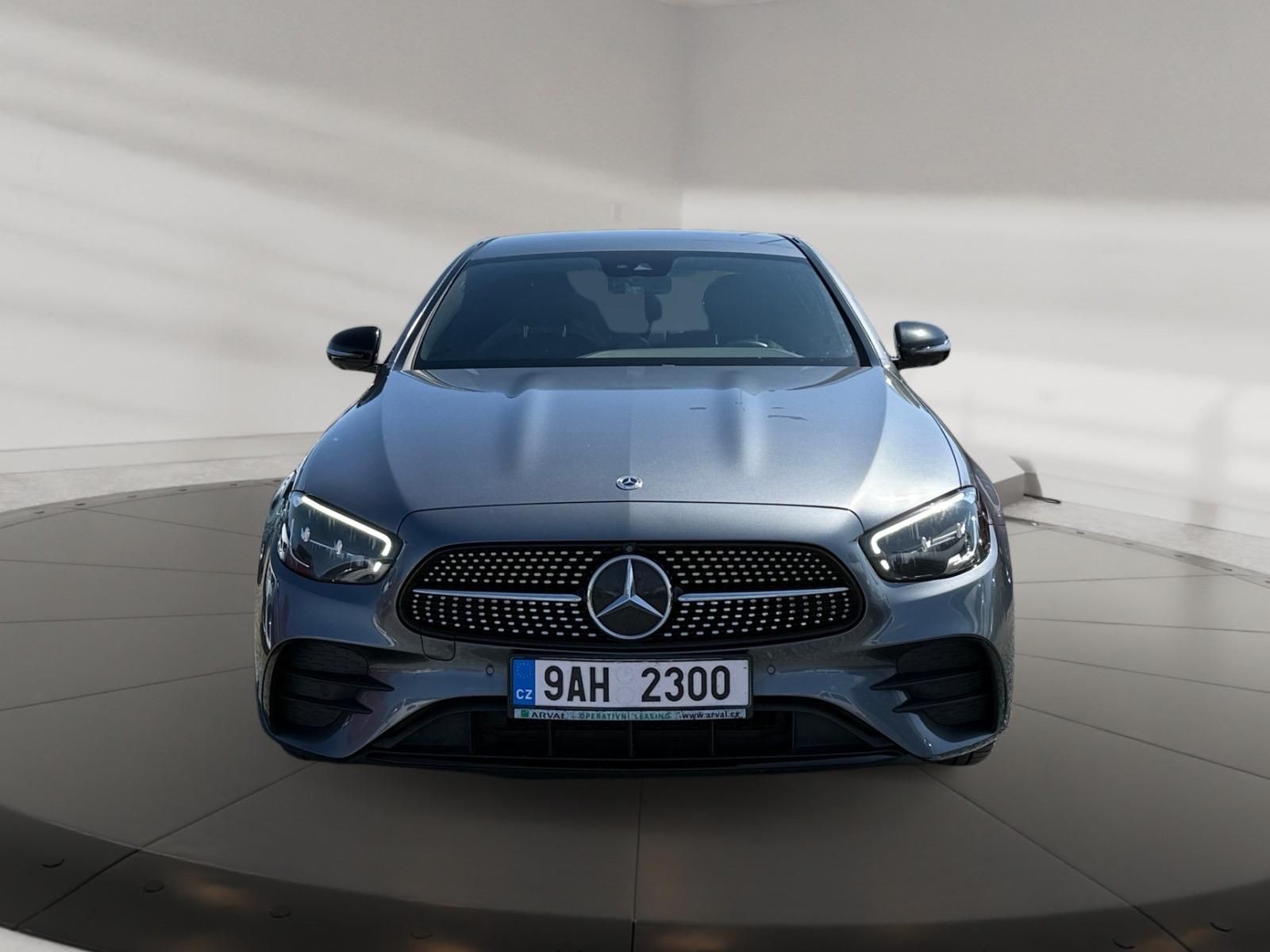 Mercedes-Benz Třídy E, 220d 147kW 4M CZ DPH - fotka 2