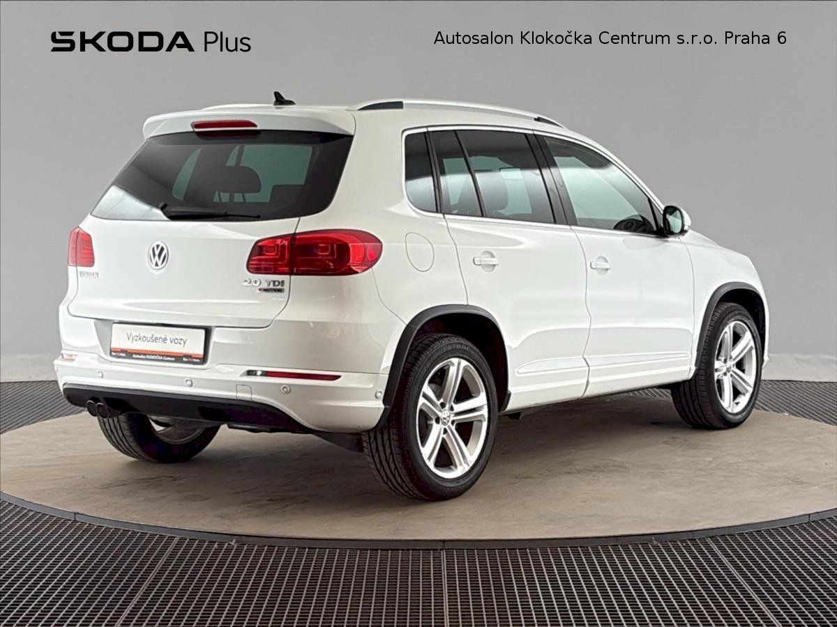 Volkswagen Tiguan, TDI110 kW R-line 4Mot DSG - fotka 2