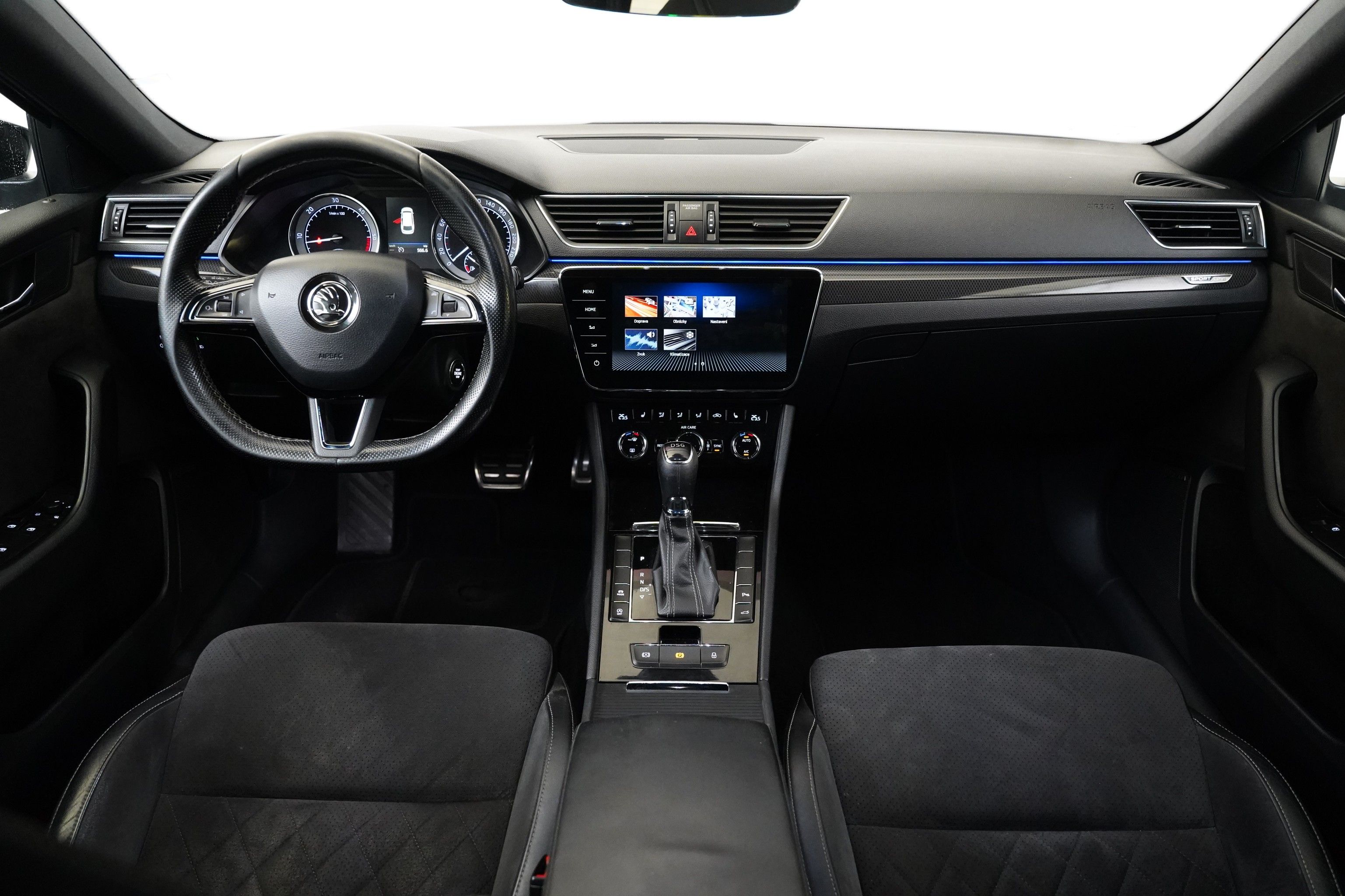 Škoda Superb, 2.0 TDI 110 kW DSG Sportline - fotka 5