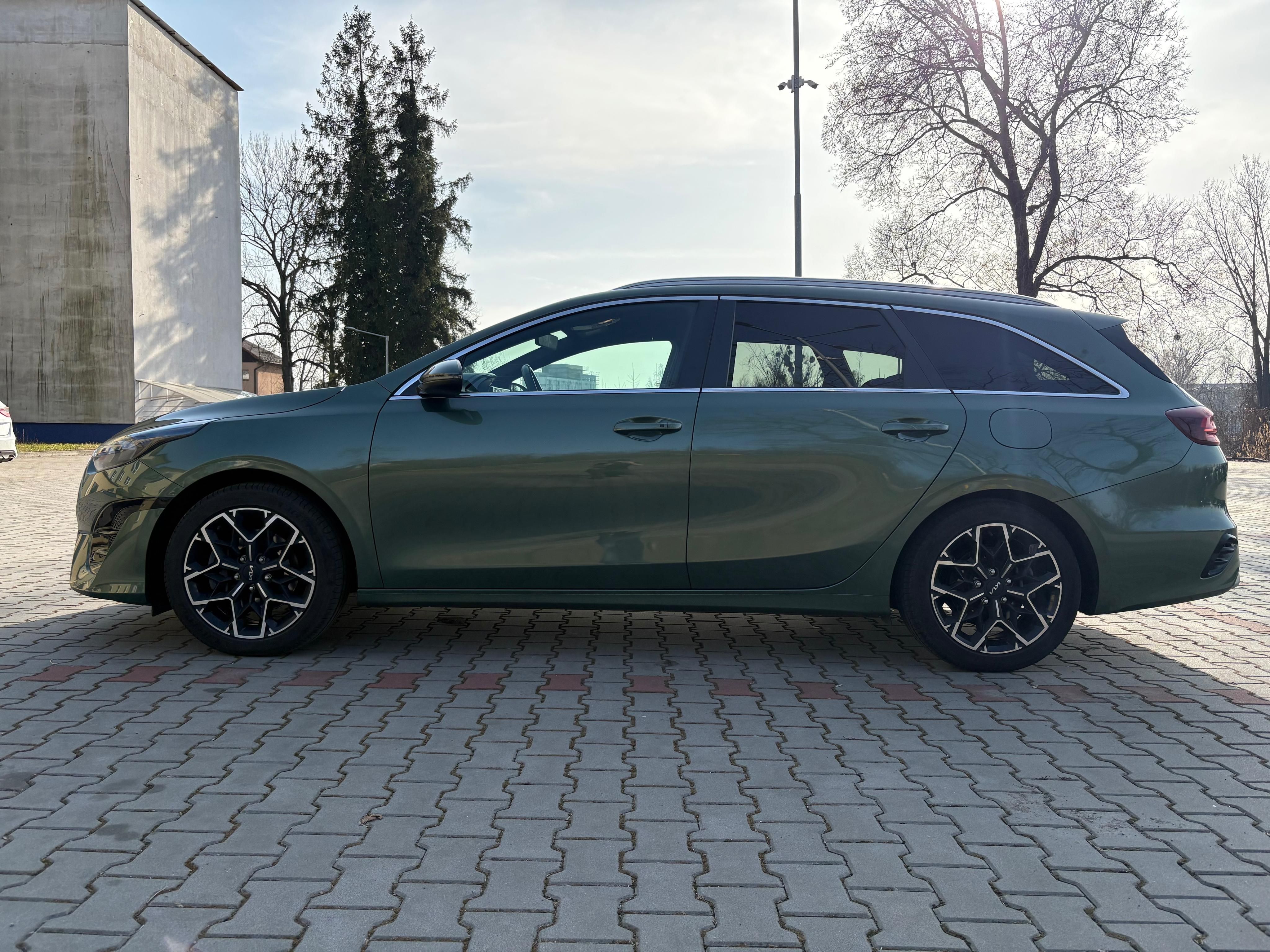 Kia Cee´d, SW GT Line - fotka 5