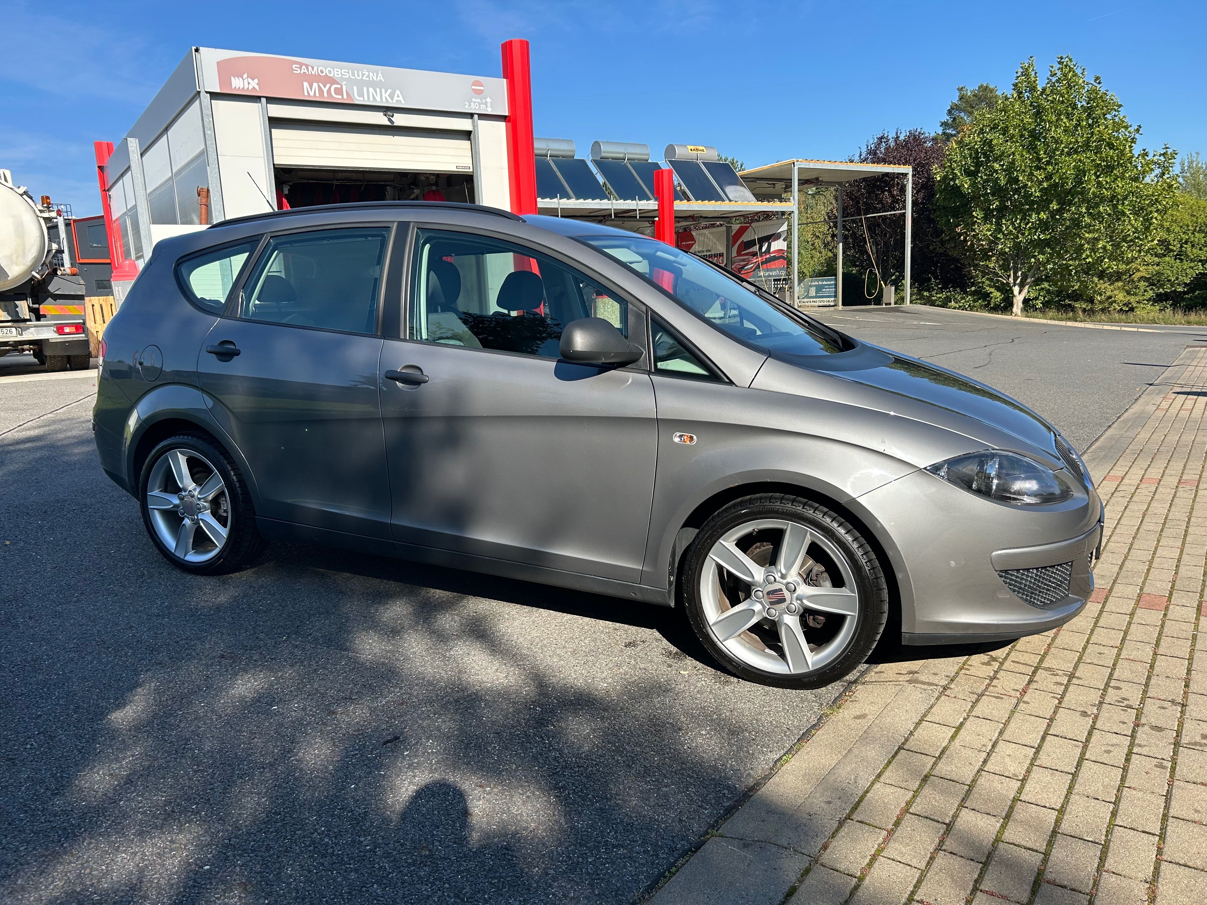 Seat Altea, 1,9TDI 77kw - fotka 2