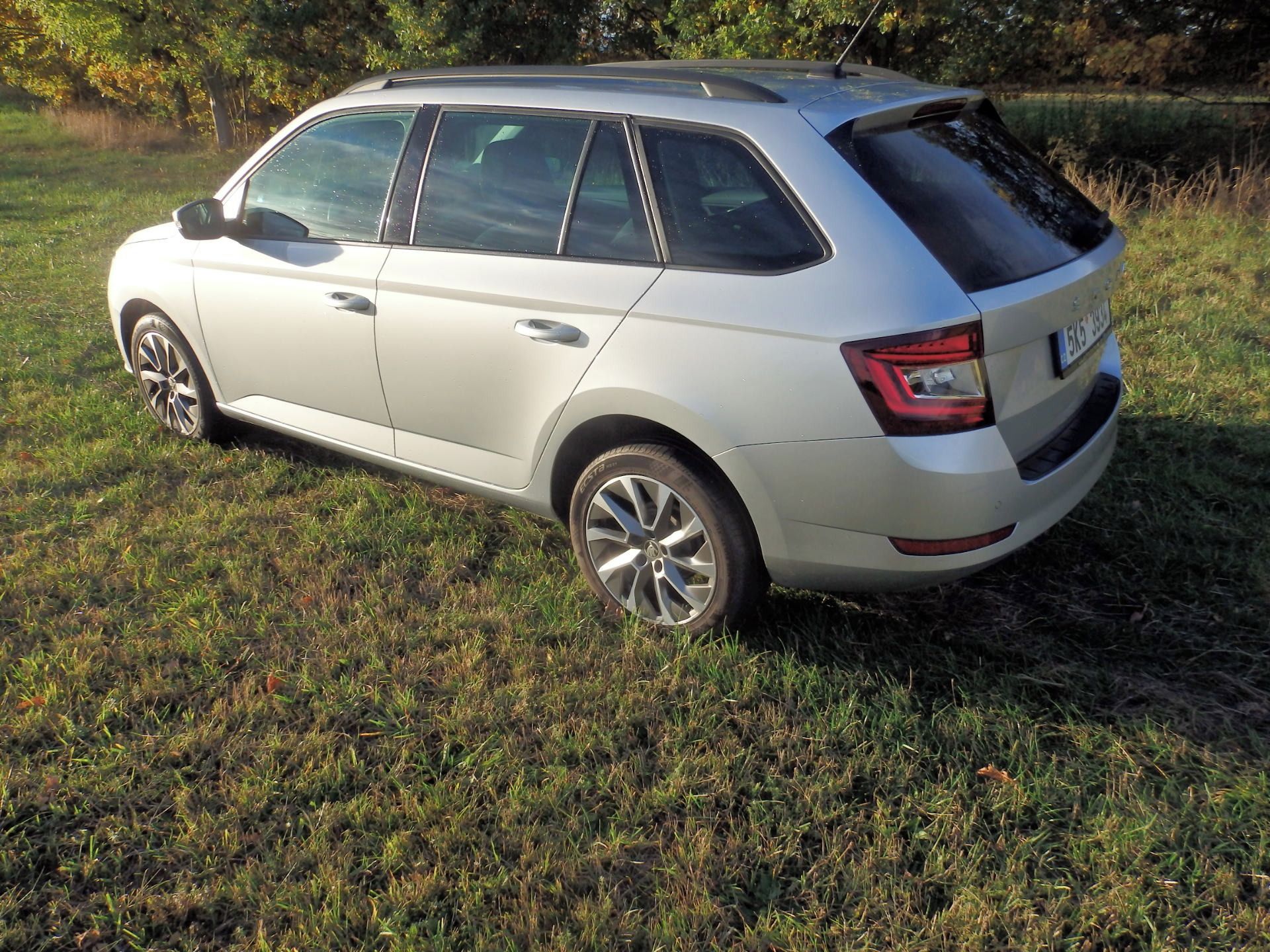 Škoda Fabia, 1,0 TSI, 70KW , 38t km - fotka 6