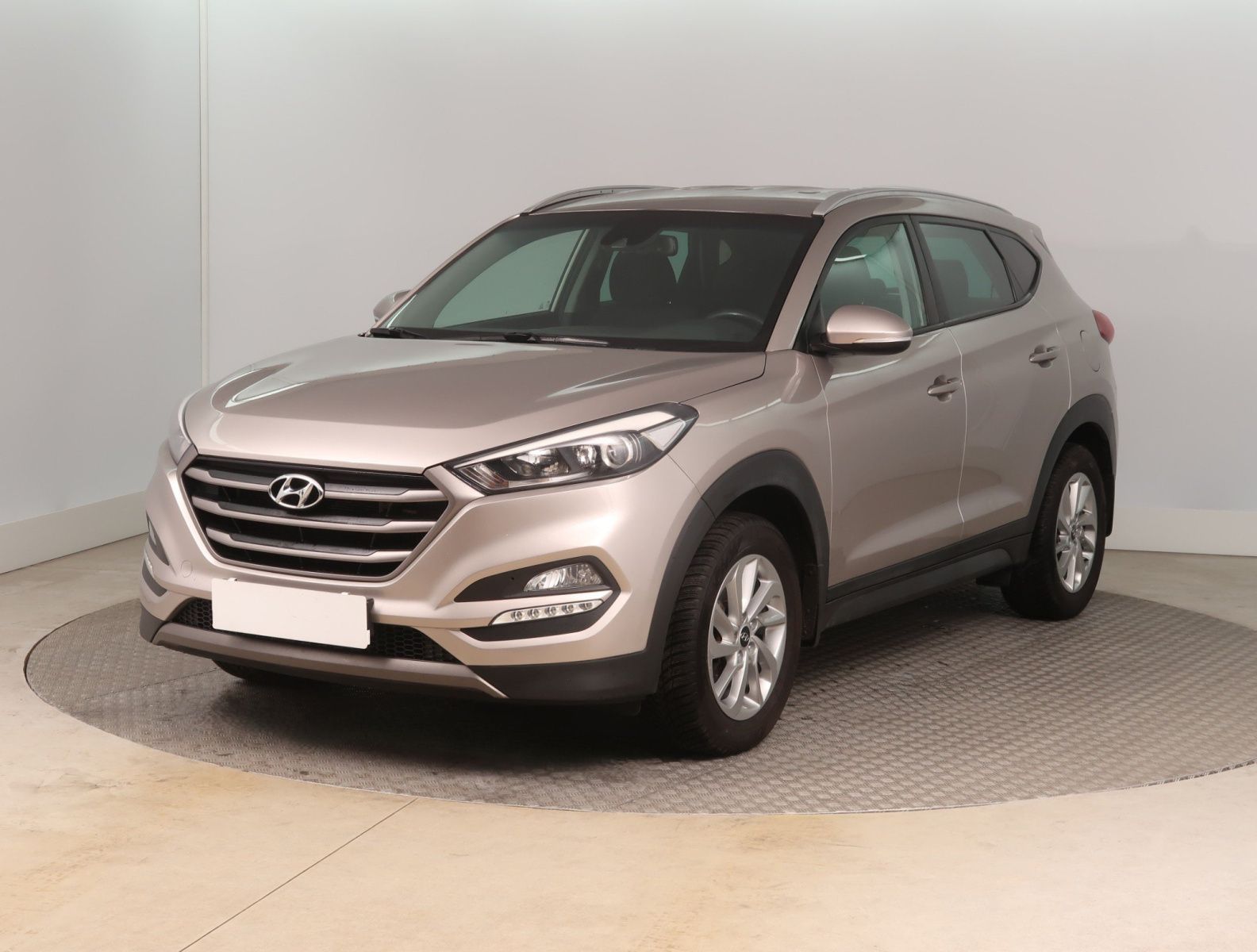 Hyundai Tucson, 1.7 CRDi, Serv.kniha, Navi - fotka 3