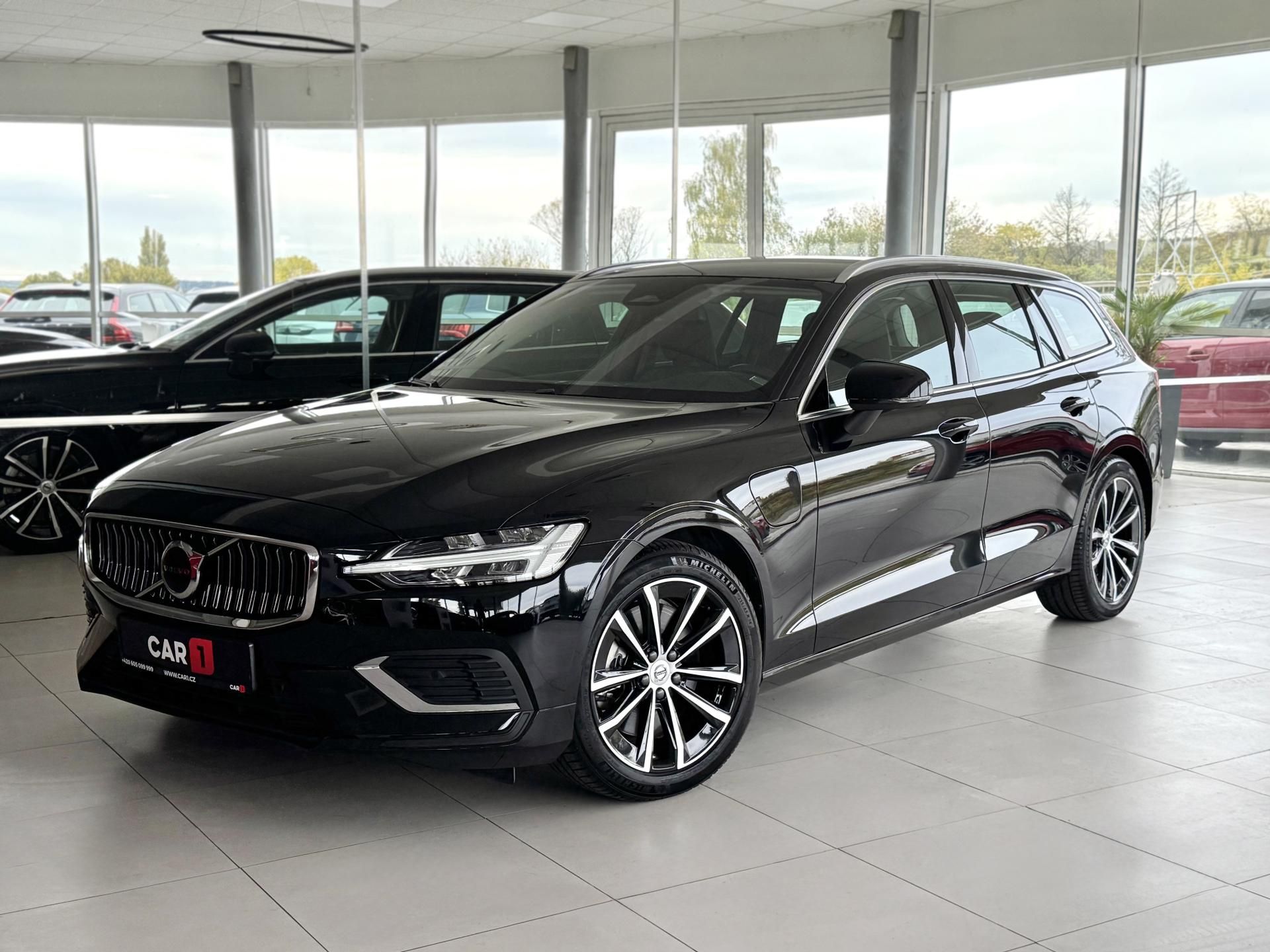 Volvo V60, T6 AWD*Recharge*KeyLess*Tažné