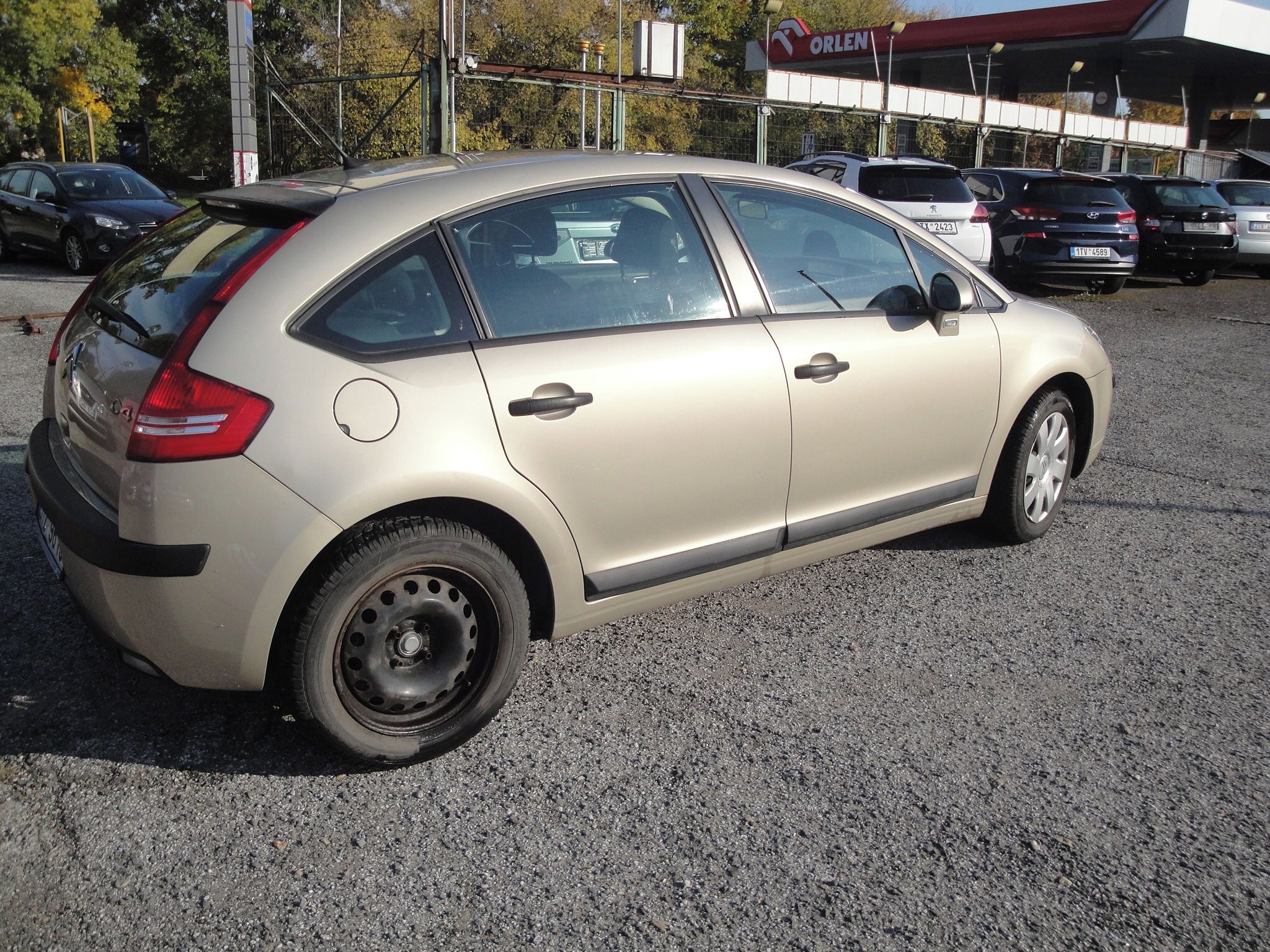 Citroën C4, 1.6HDi,66KW,1.maj - fotka 3