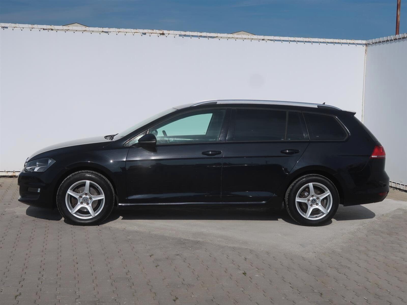 Volkswagen Golf, 1.6 TDI - fotka 3