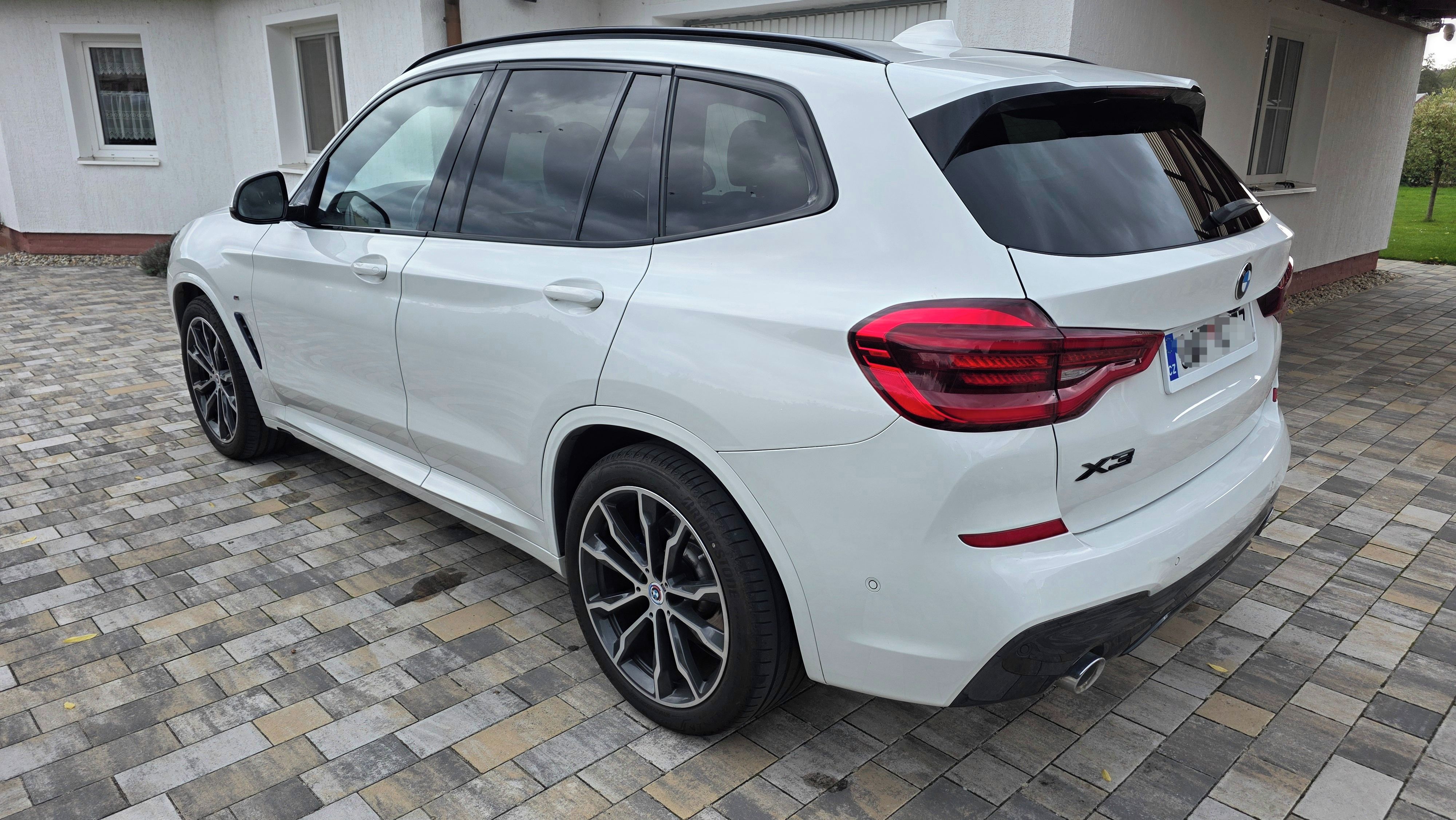 BMW X3, Mpaket, panorama, nezávislé - fotka 3