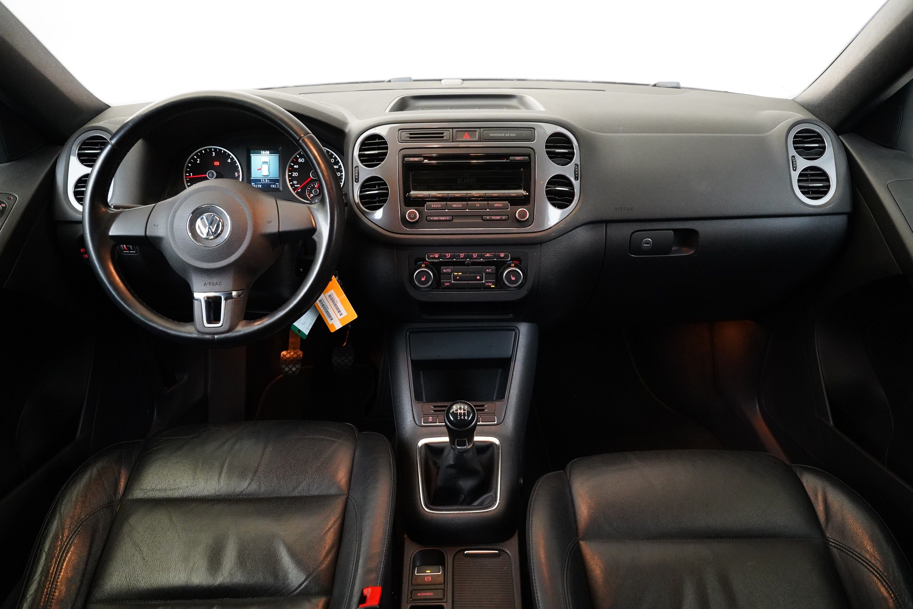 Volkswagen Tiguan, 2.0 TDI 103 kW Sport & Style - fotka 5