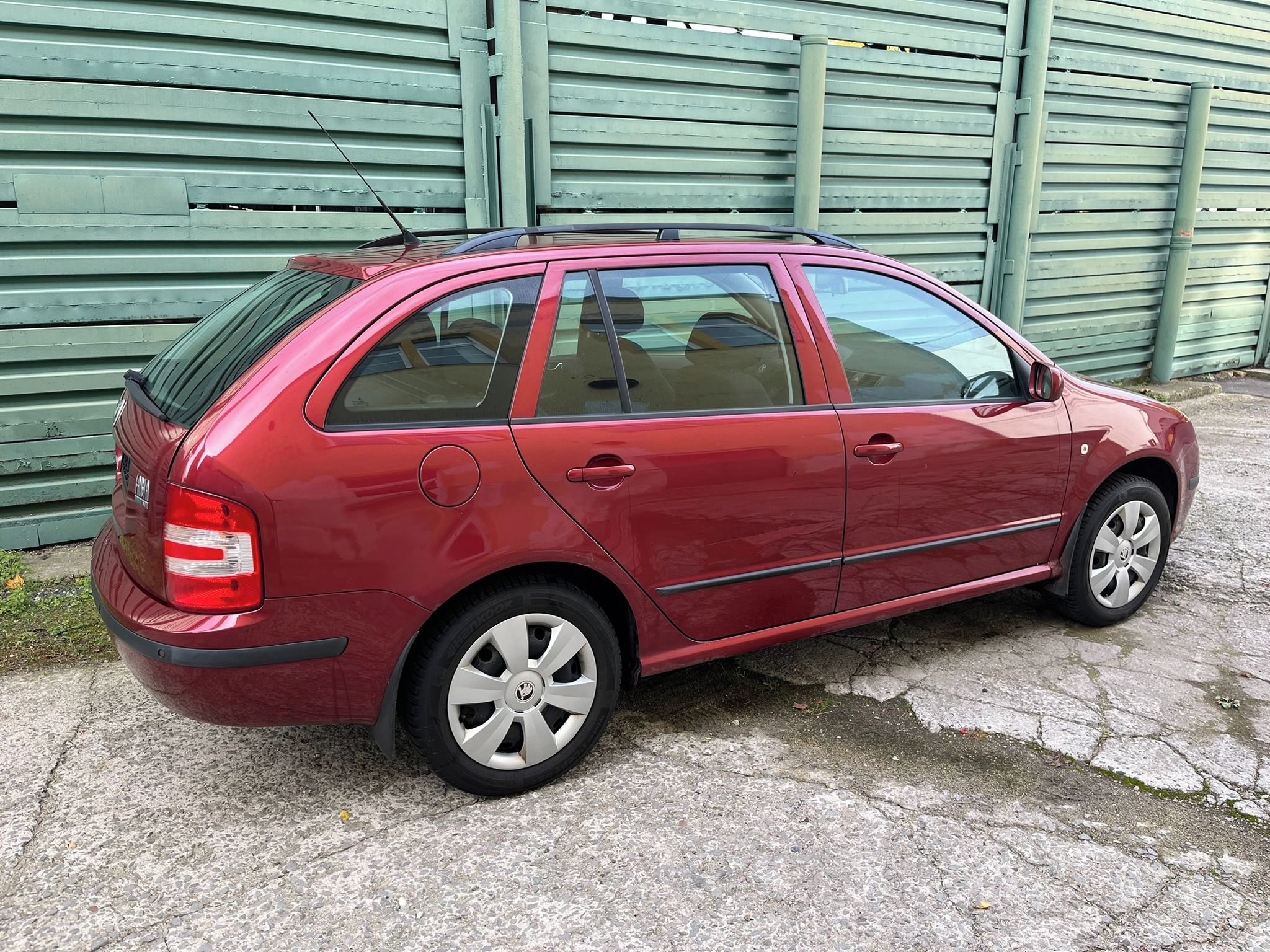 Škoda Fabia, 1.4 16V 59kW  STK 10/2028 - fotka 4
