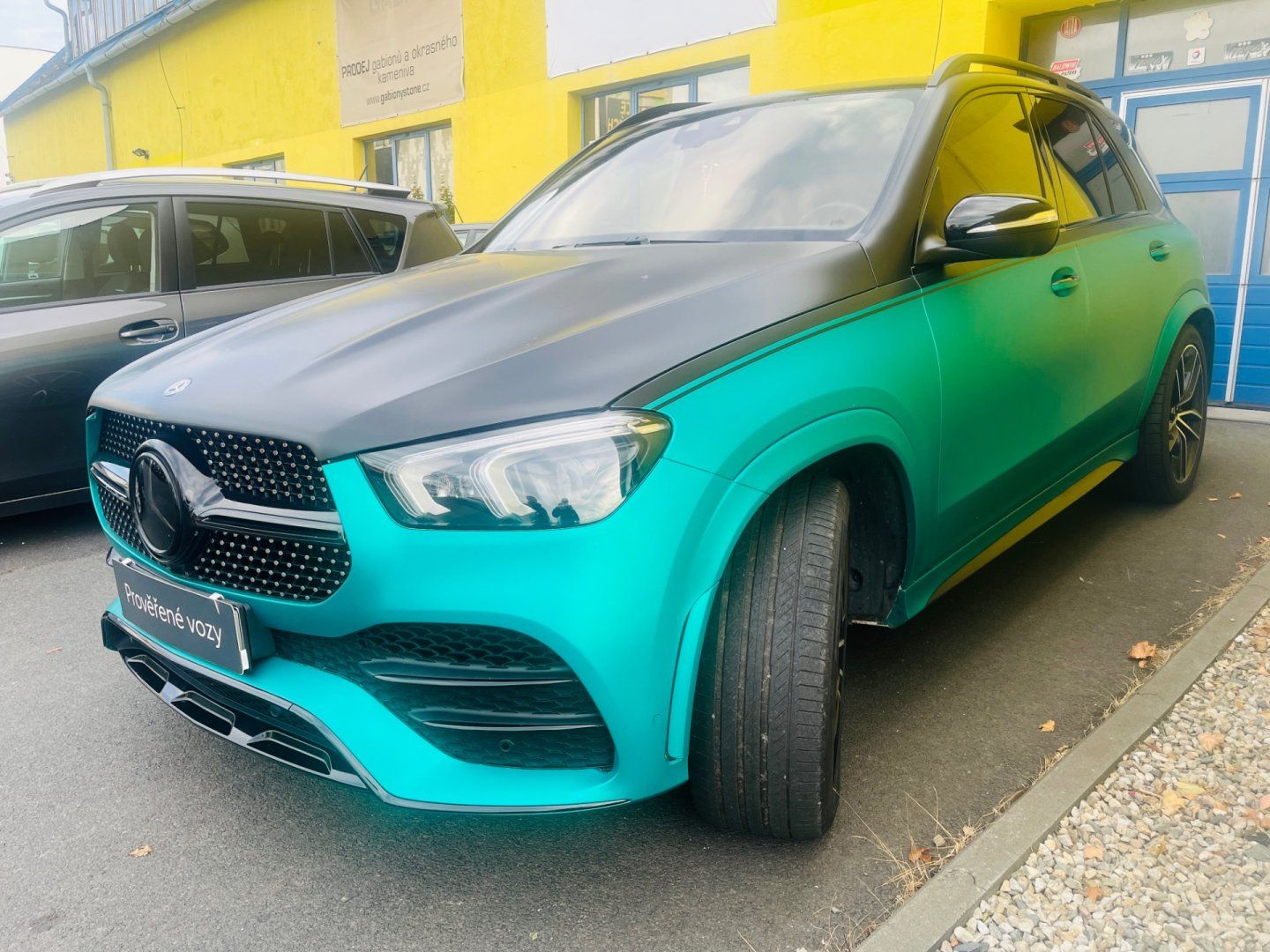 Mercedes-Benz GLE, GLE 450 4MATIC AMG LINE BENZÍN - fotka 3
