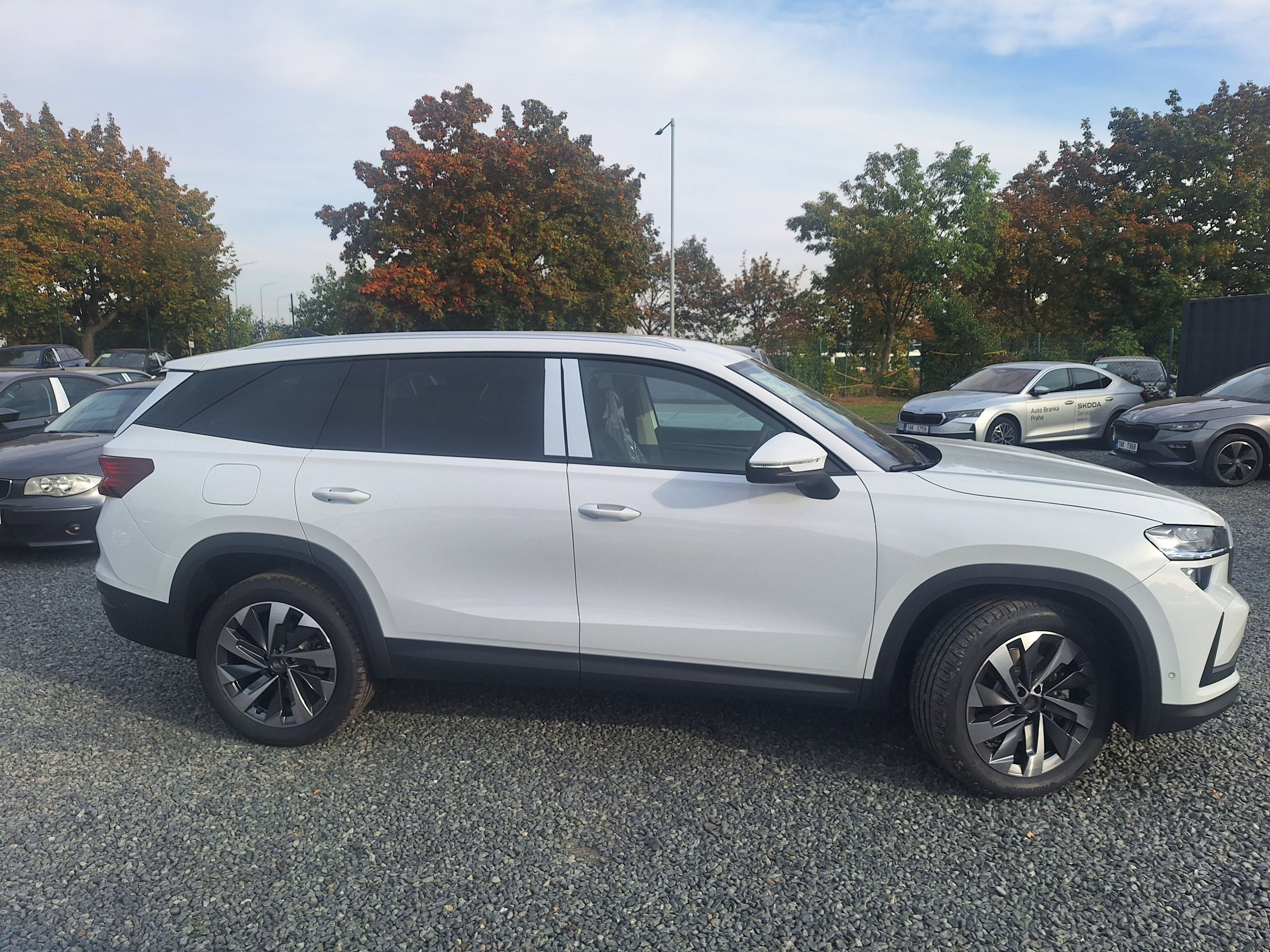 Škoda Kodiaq, EXCLUSIVE 2.0TDI 142kW 4x4|TAŽ - fotka 4