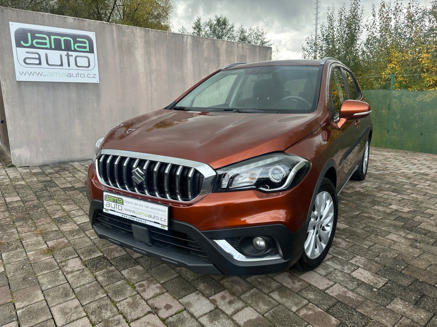 Suzuki S-Cross, 1,4T 103kW TAŽNÉ 1.MAJITEL - fotka 2