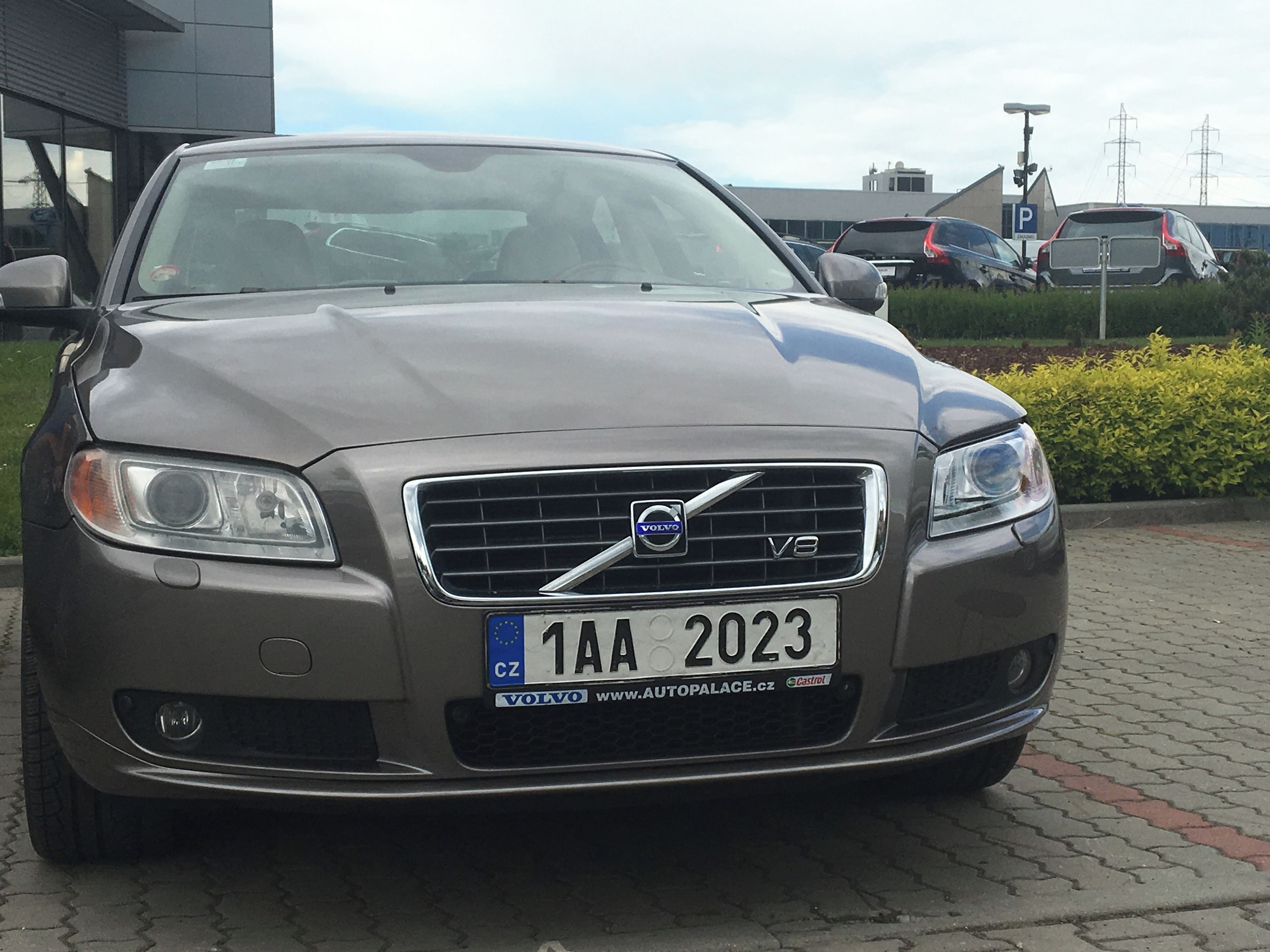 Volvo S80, V8 - fotka 3