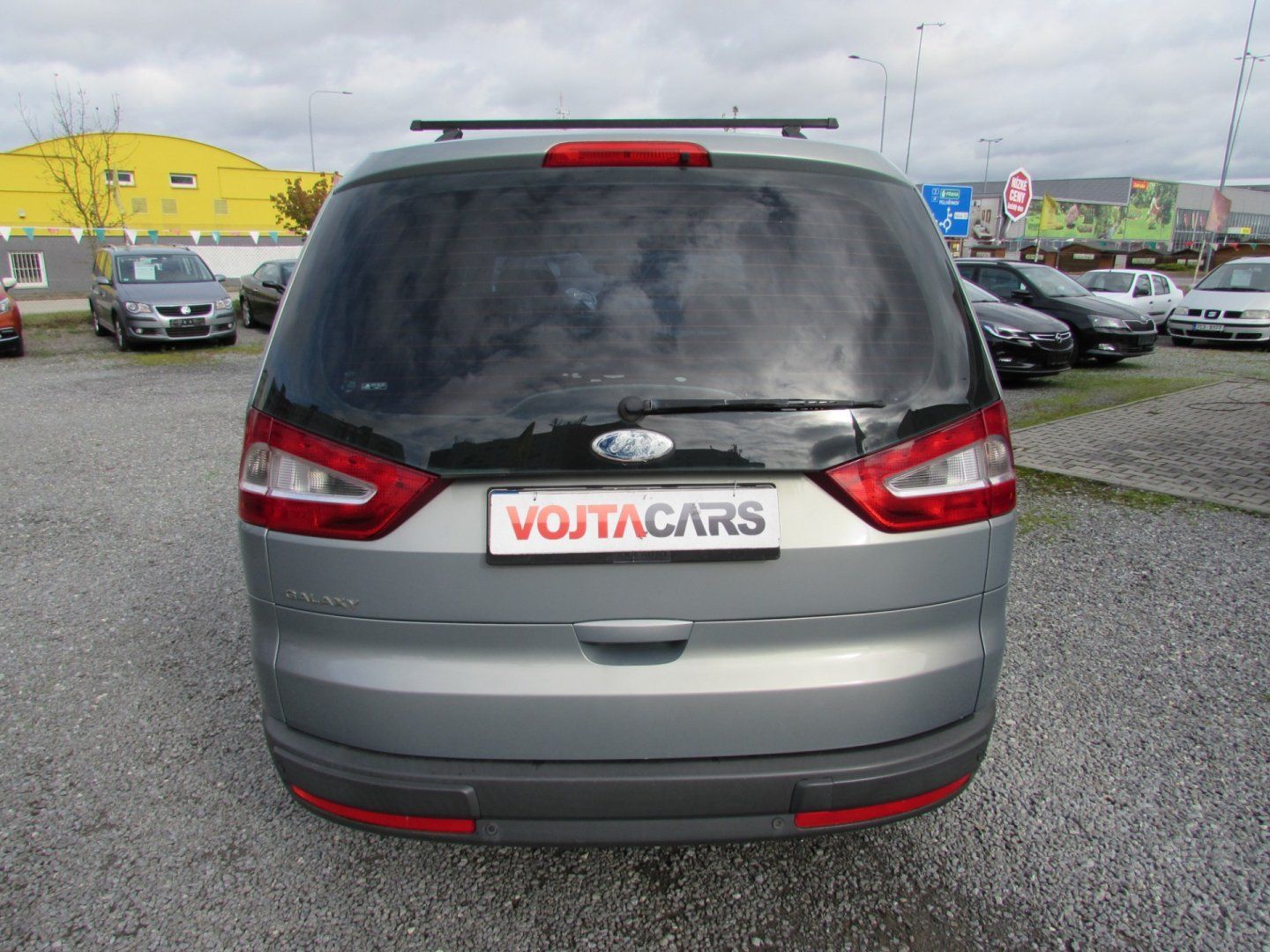 Ford Galaxy, 2.0i 107kW, 7 MÍSTNÉ, serviska - fotka 6