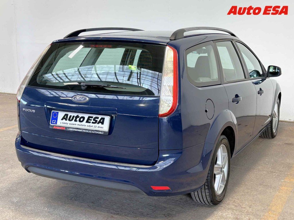 Ford Focus, 1.6i,2.maj,AC - fotka 4